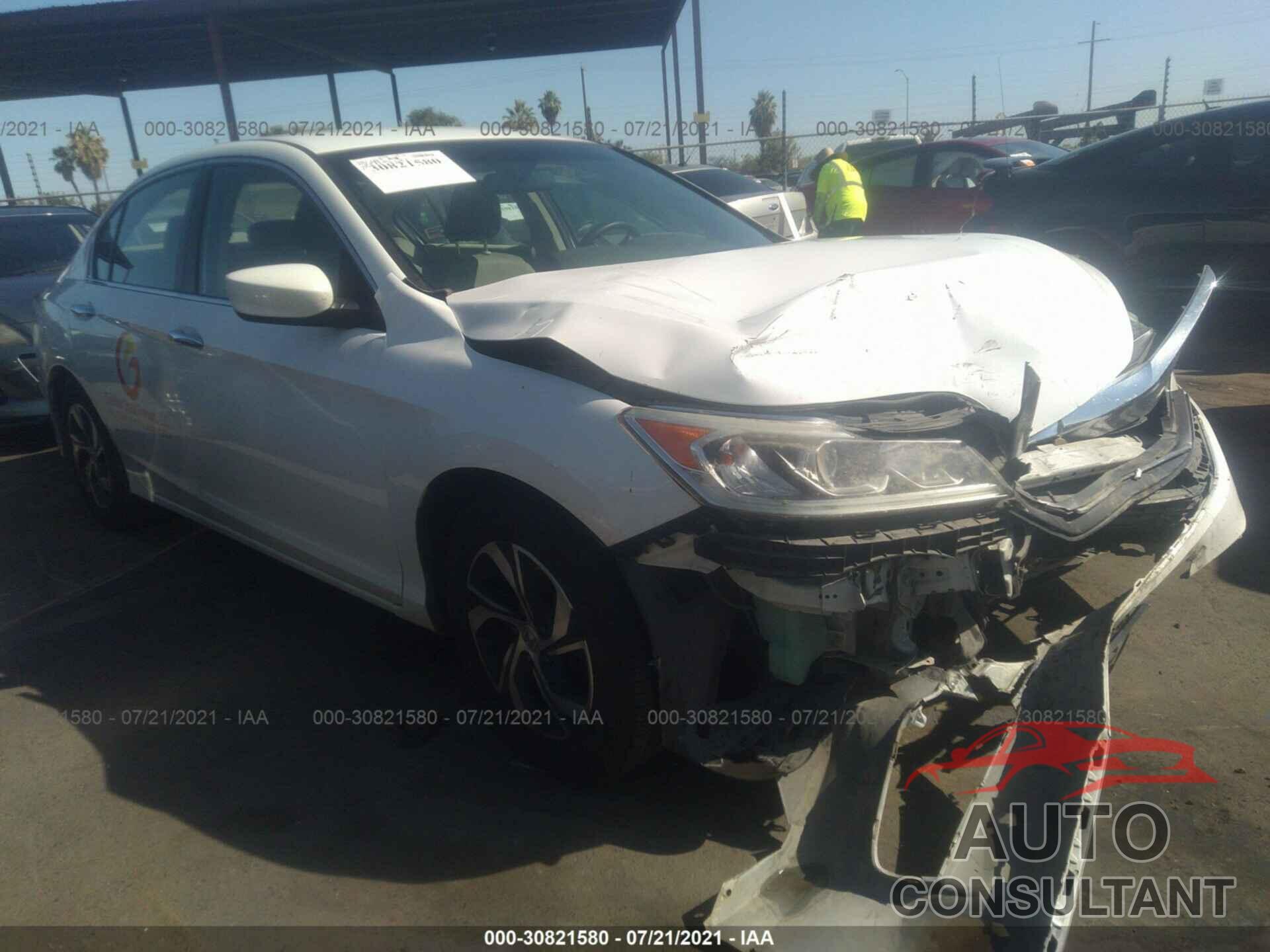 HONDA ACCORD SEDAN 2016 - 1HGCR2F30GA043517