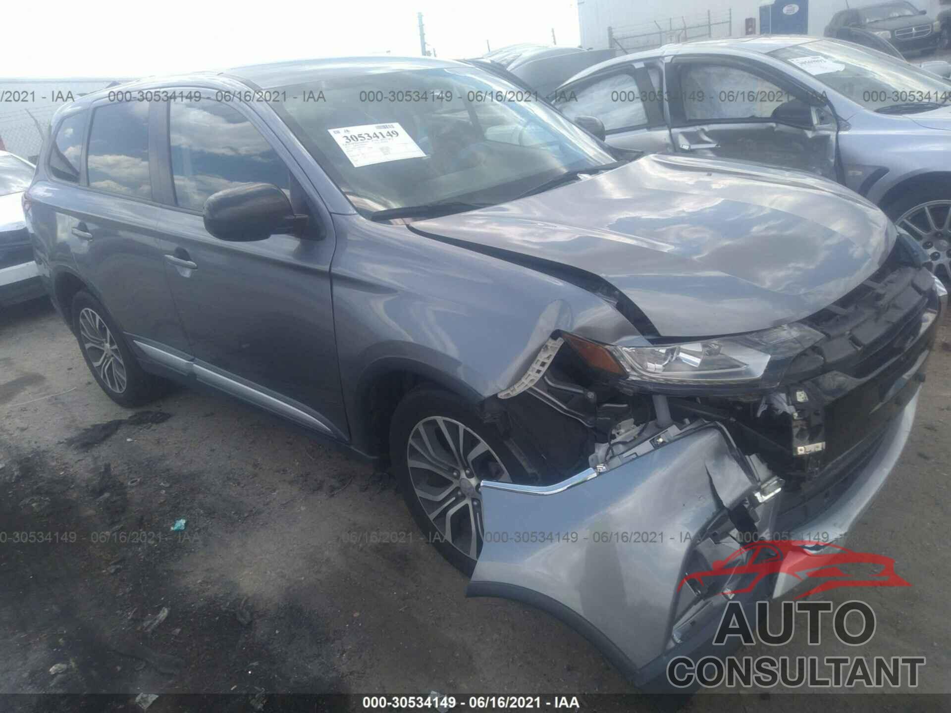 MITSUBISHI OUTLANDER 2018 - JA4AD2A39JJ002591