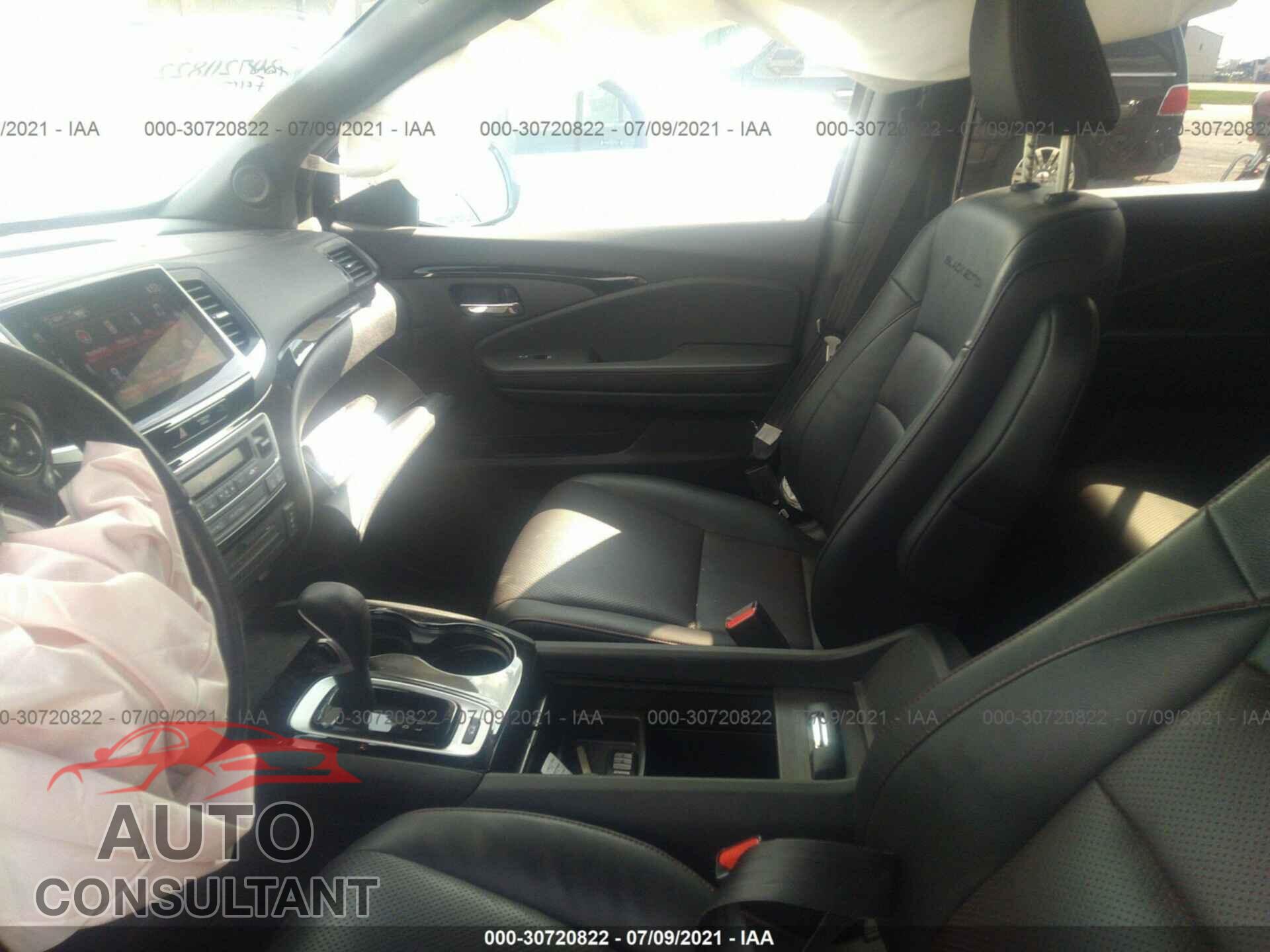 HONDA RIDGELINE 2017 - 5FPYK3F81HB013551