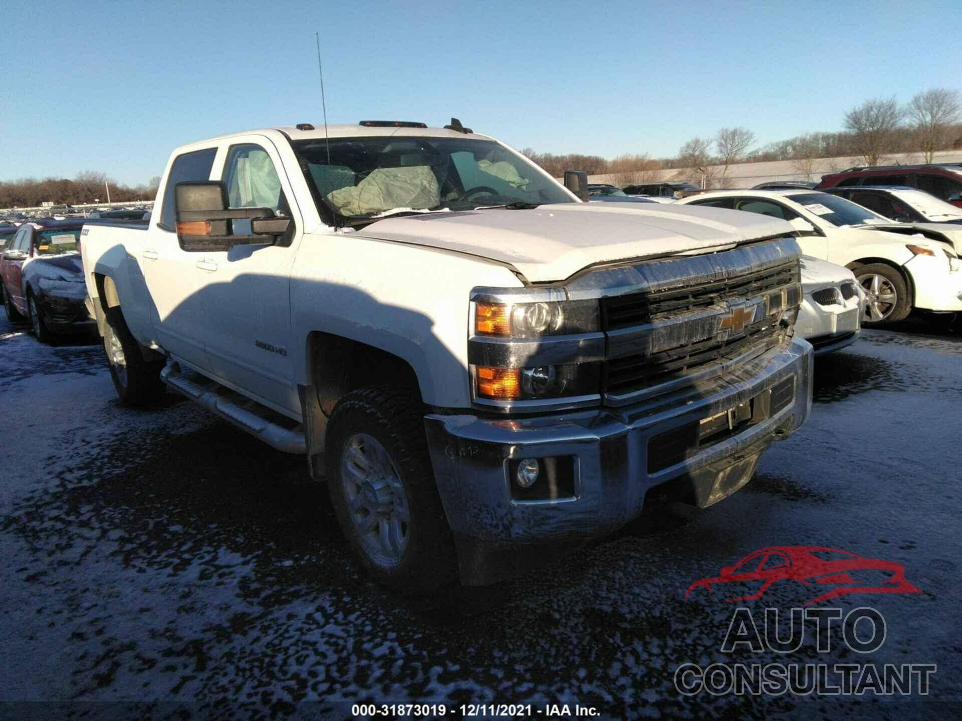 CHEVROLET SILVERADO 2500HD 2017 - 1GC1KVEGXHF122357