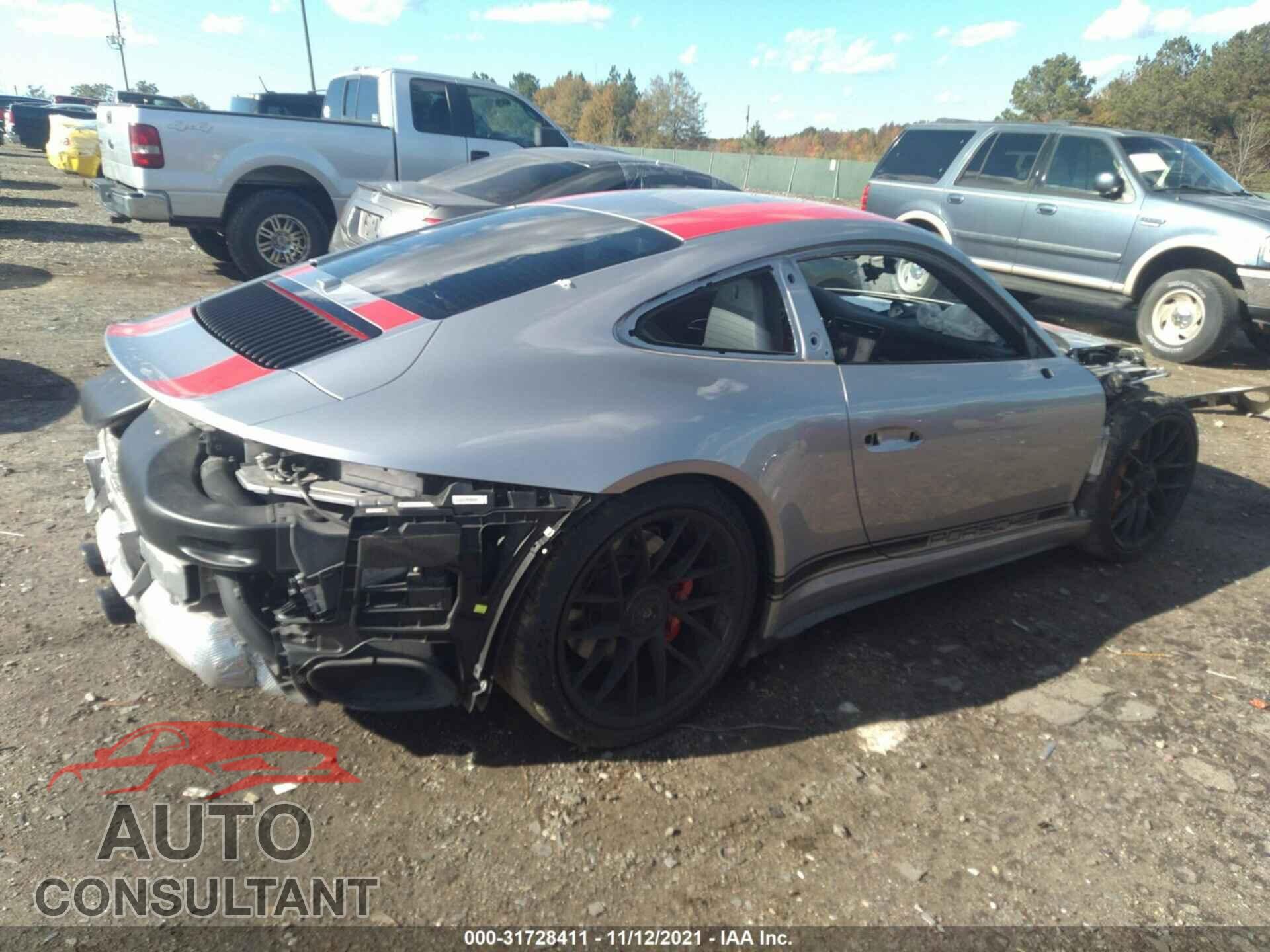 PORSCHE 911 2017 - WP0AB2A94HS124912