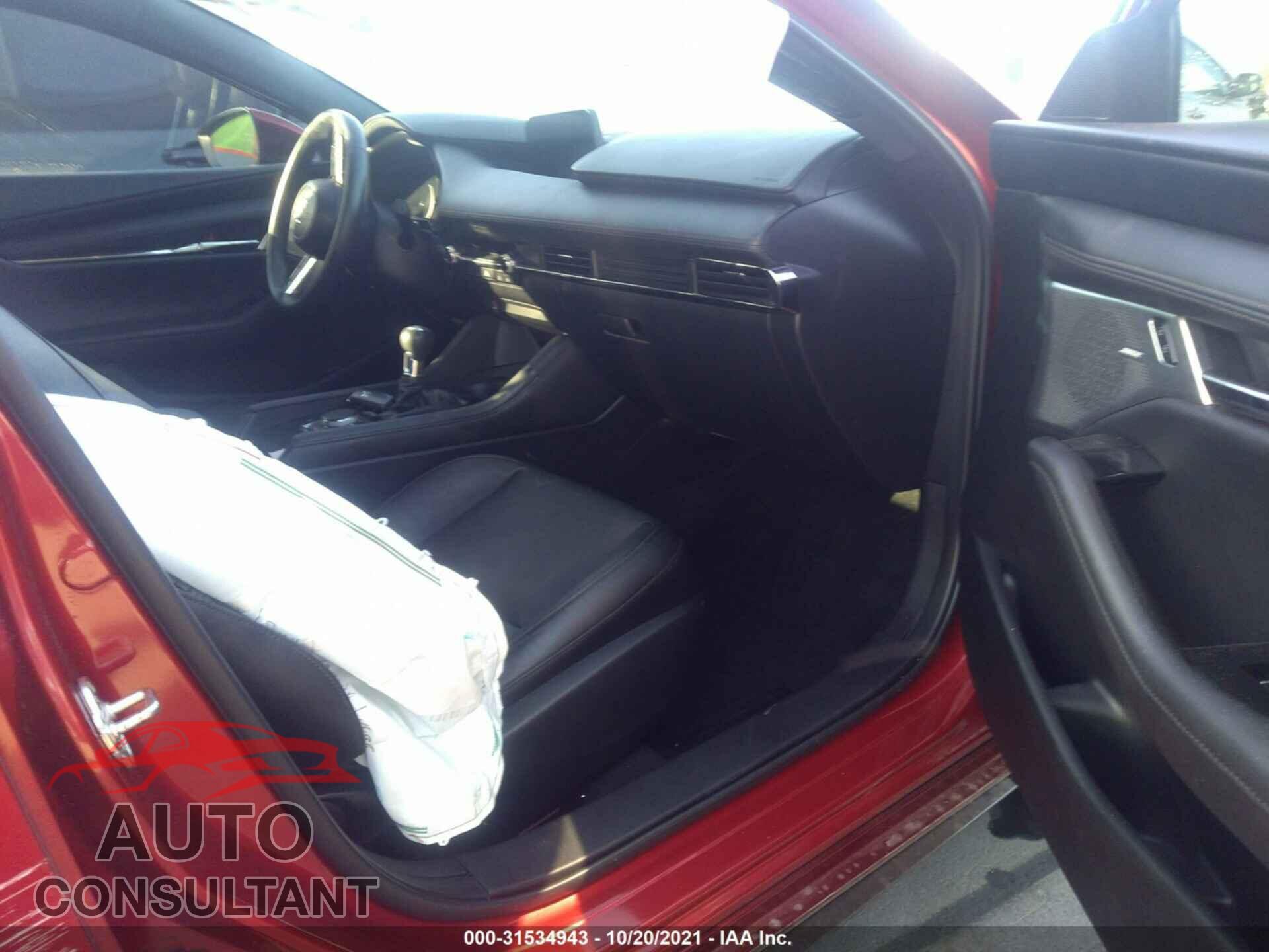 MAZDA MAZDA3 HATCHBACK 2020 - JM1BPANM7L1167167