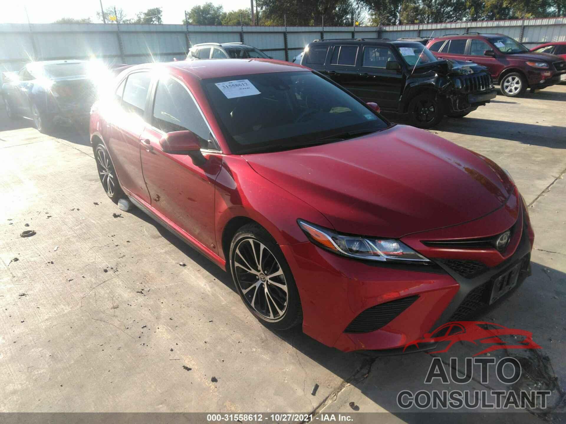 TOYOTA CAMRY 2020 - 4T1G11AK8LU392137