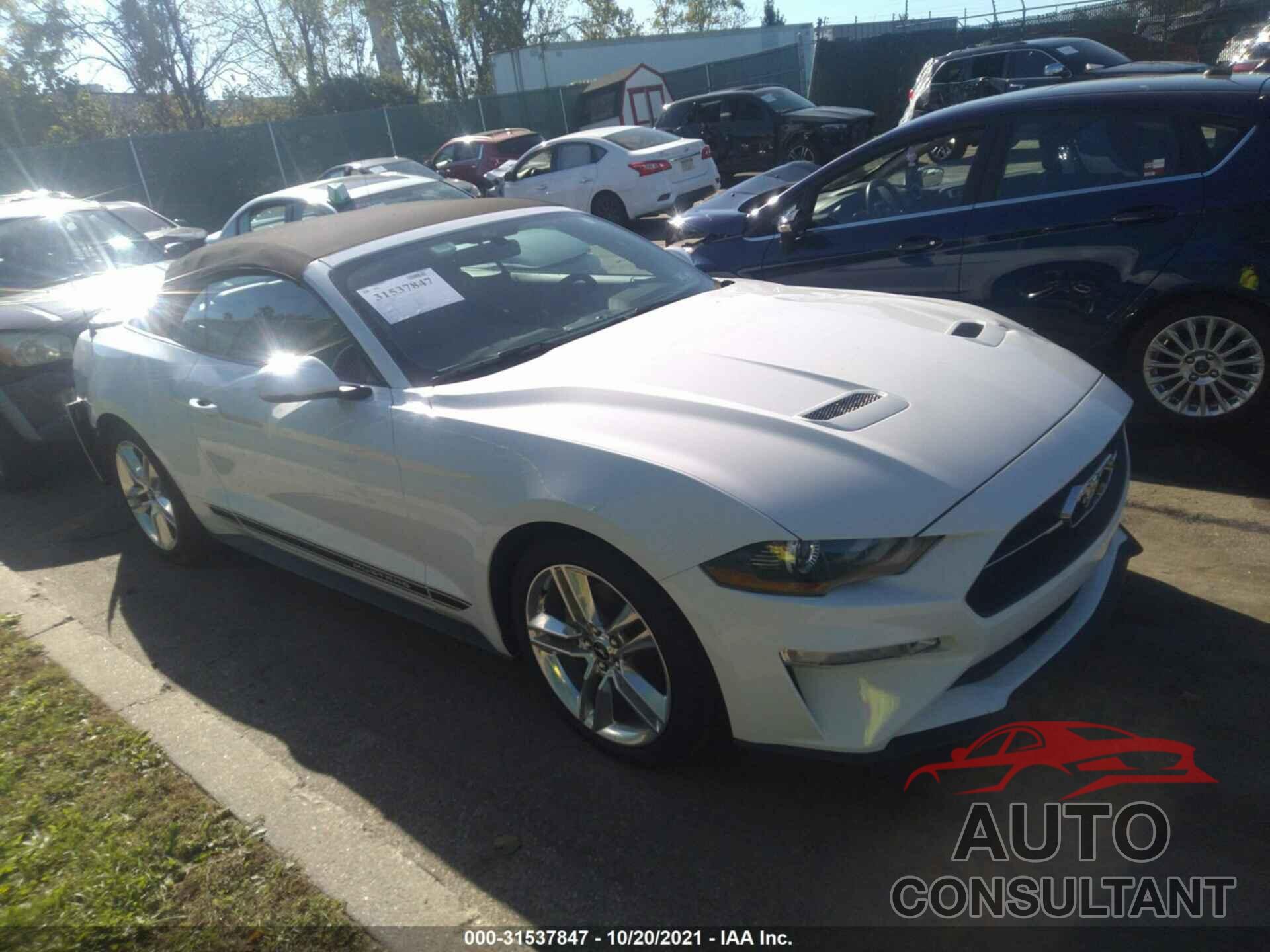 FORD MUSTANG 2020 - 1FATP8UH3L5149197
