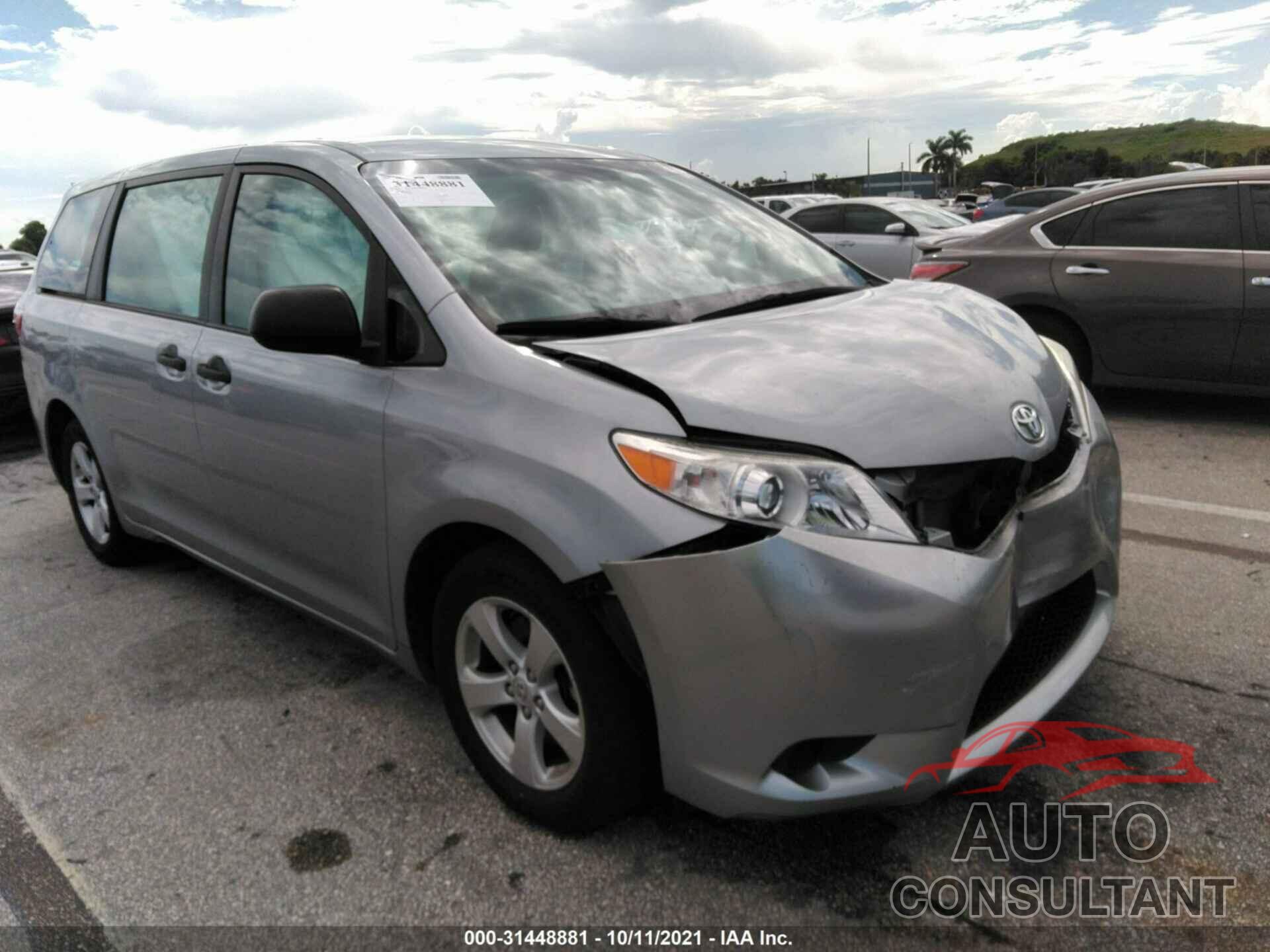 TOYOTA SIENNA 2017 - 5TDZZ3DC6HS824824