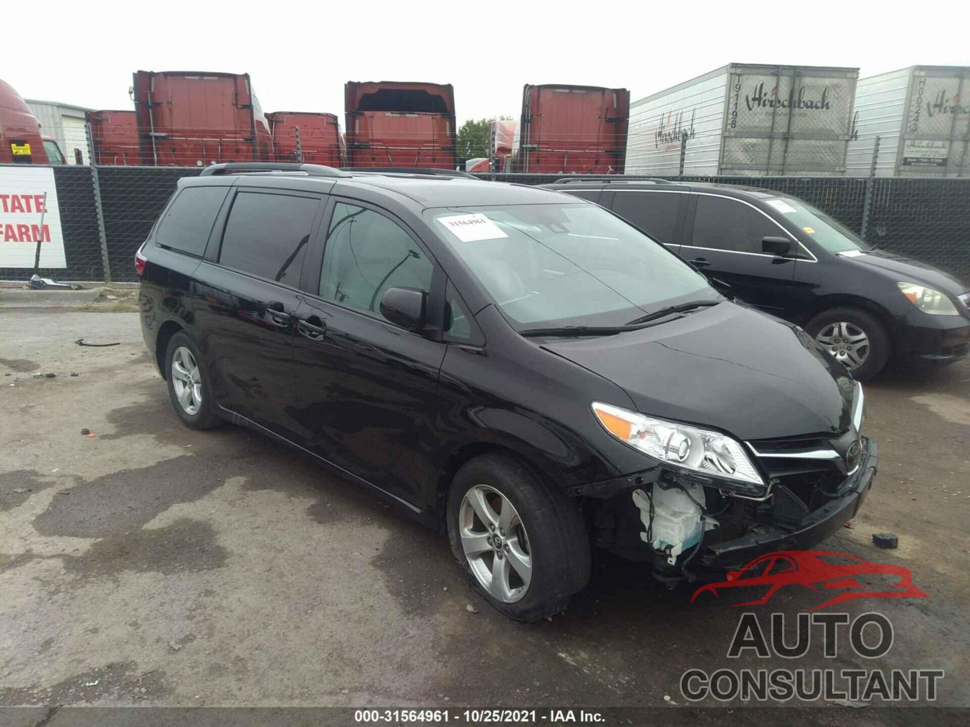 TOYOTA SIENNA 2018 - 5TDKZ3DC1JS919668