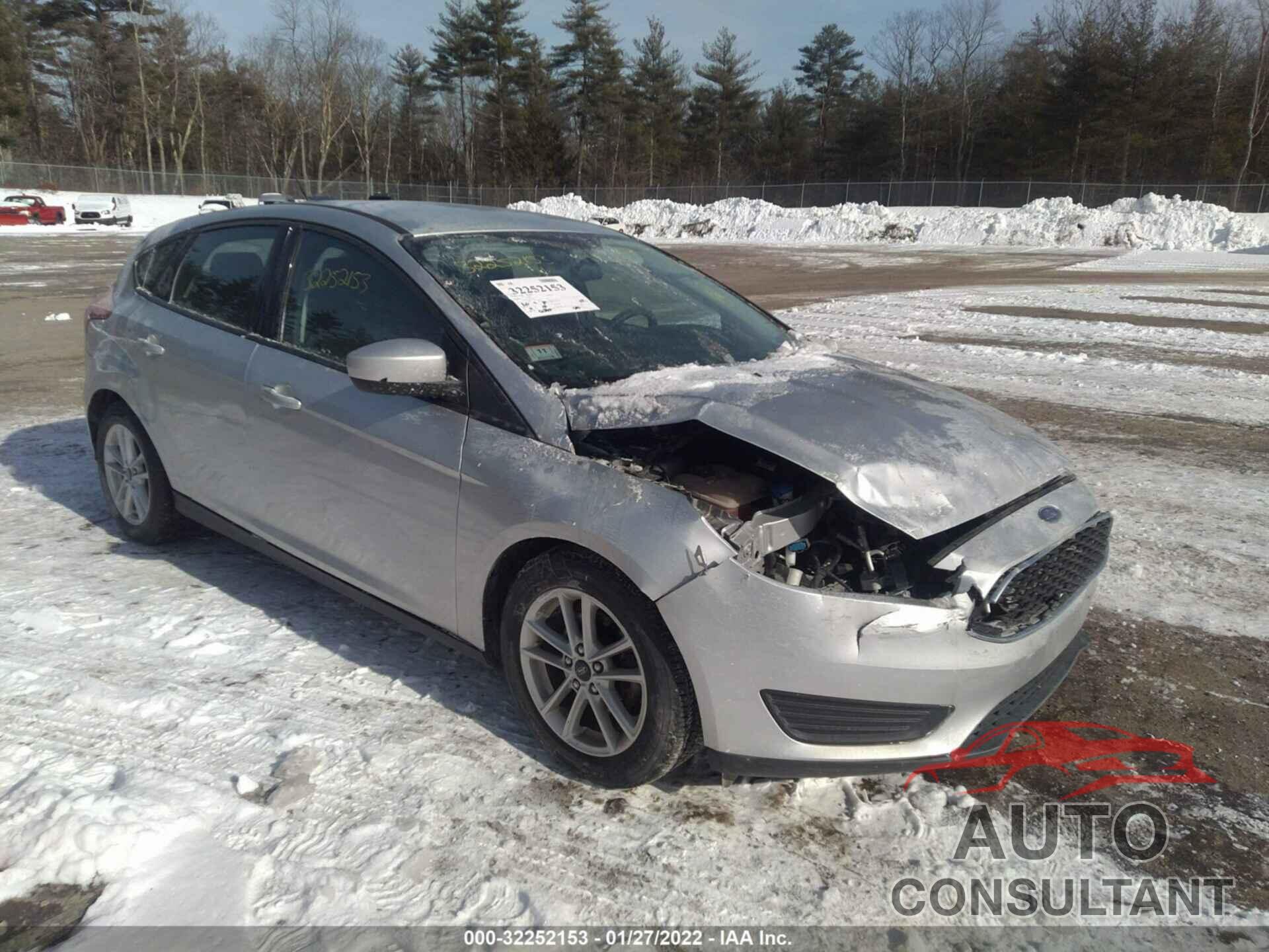 FORD FOCUS 2018 - 1FADP3K21JL217964