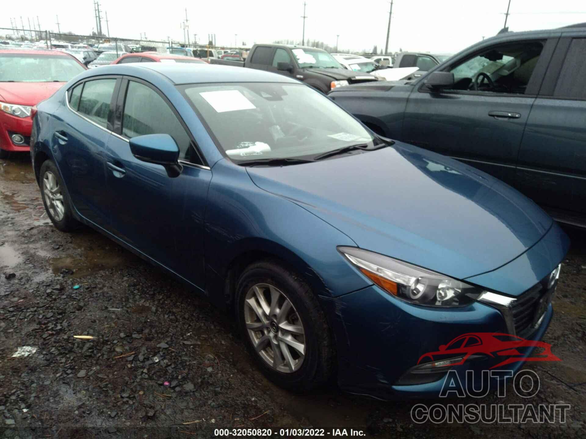 MAZDA MAZDA3 4-DOOR 2018 - 3MZBN1U71JM161122