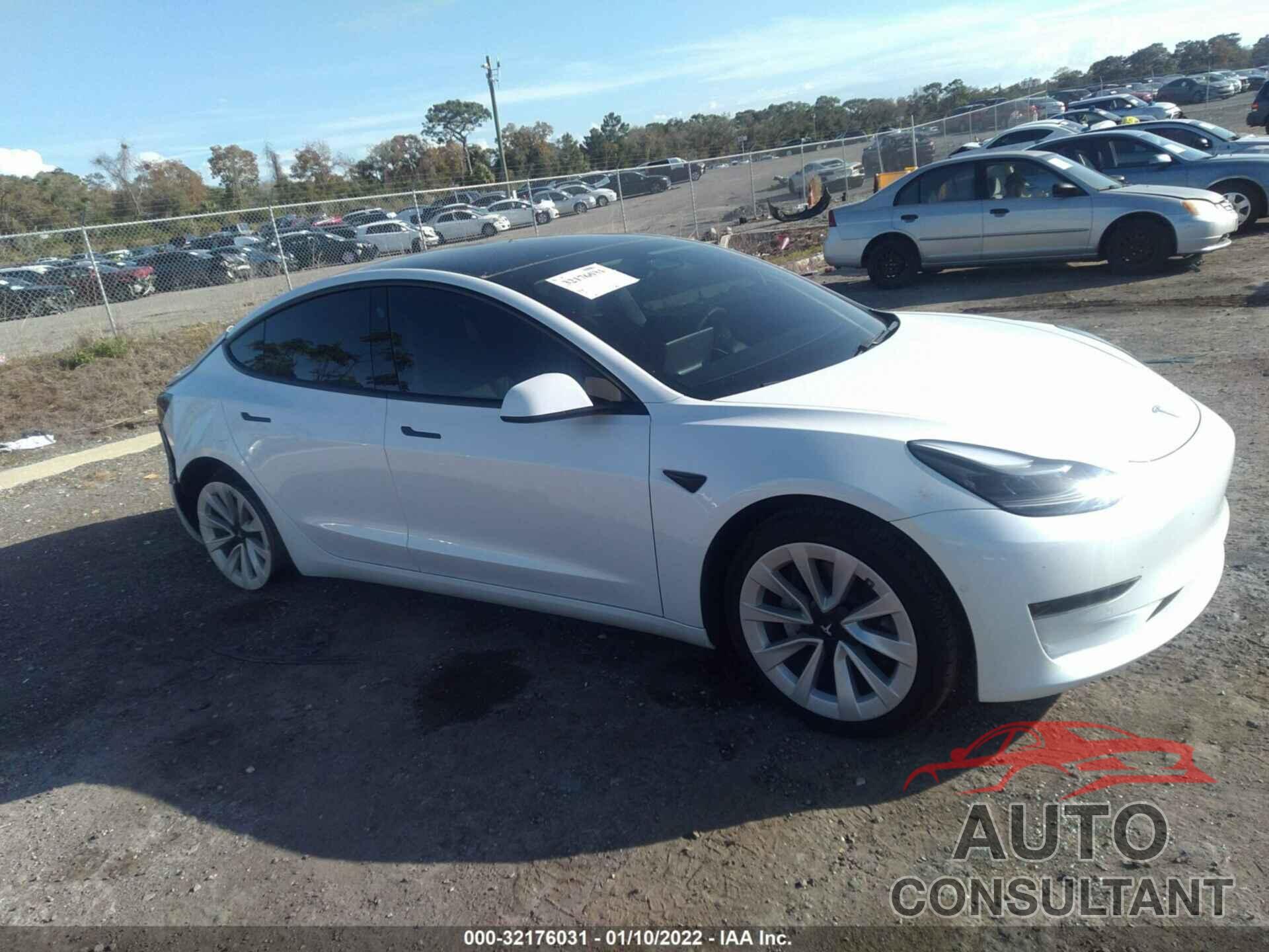 TESLA MODEL 3 2021 - 5YJ3E1EA0MF870361