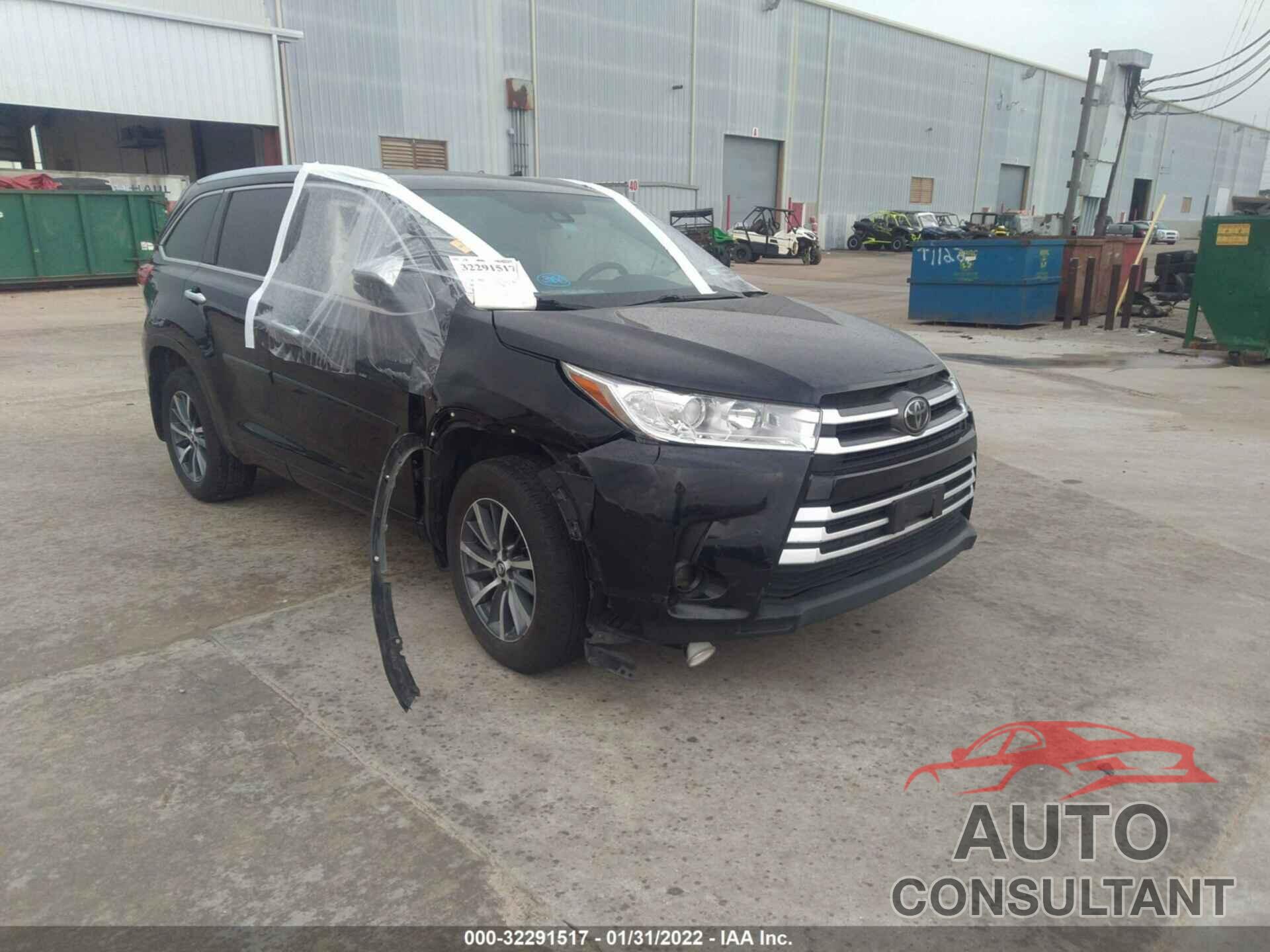 TOYOTA HIGHLANDER 2018 - 5TDJZRFHXJS490408