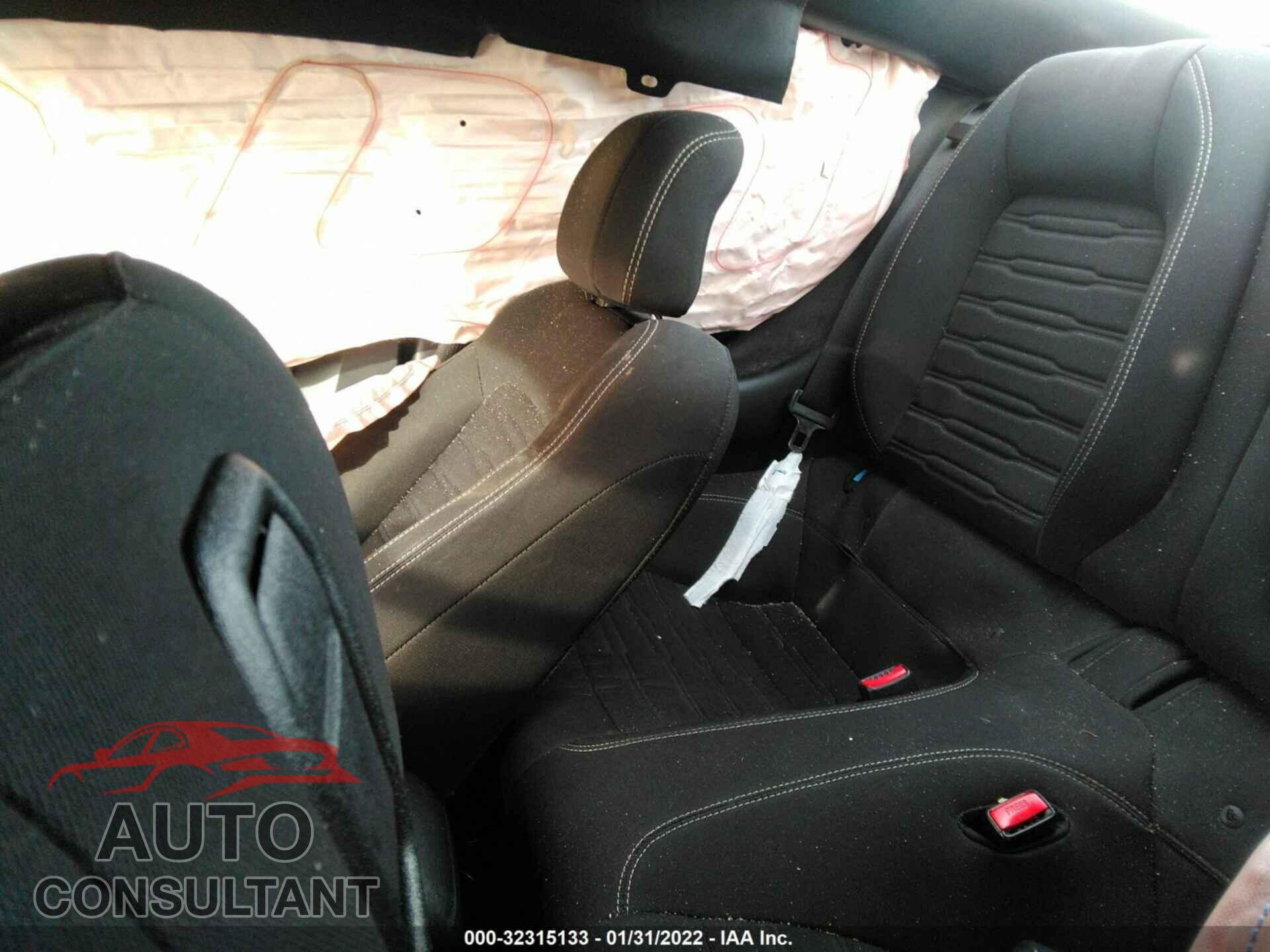 FORD MUSTANG 2016 - 1FA6P8TH9G5261264