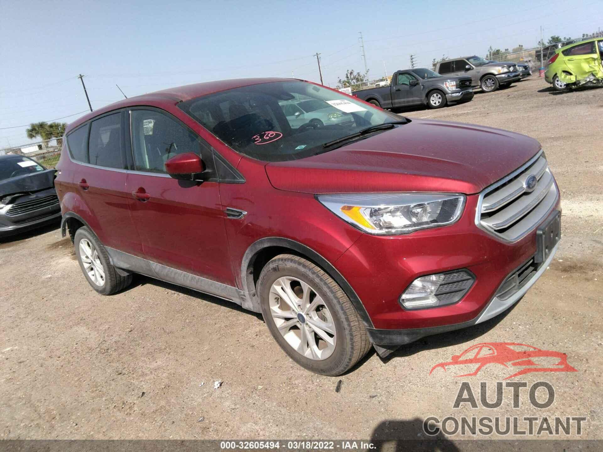 FORD ESCAPE 2019 - 1FMCU0GD9KUA34696