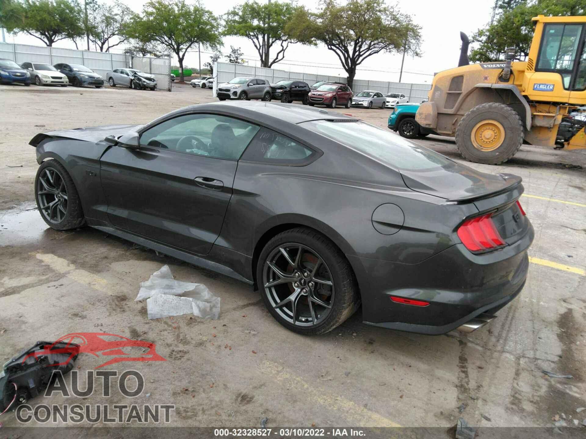 FORD MUSTANG 2019 - 1FA6P8CF9K5201542