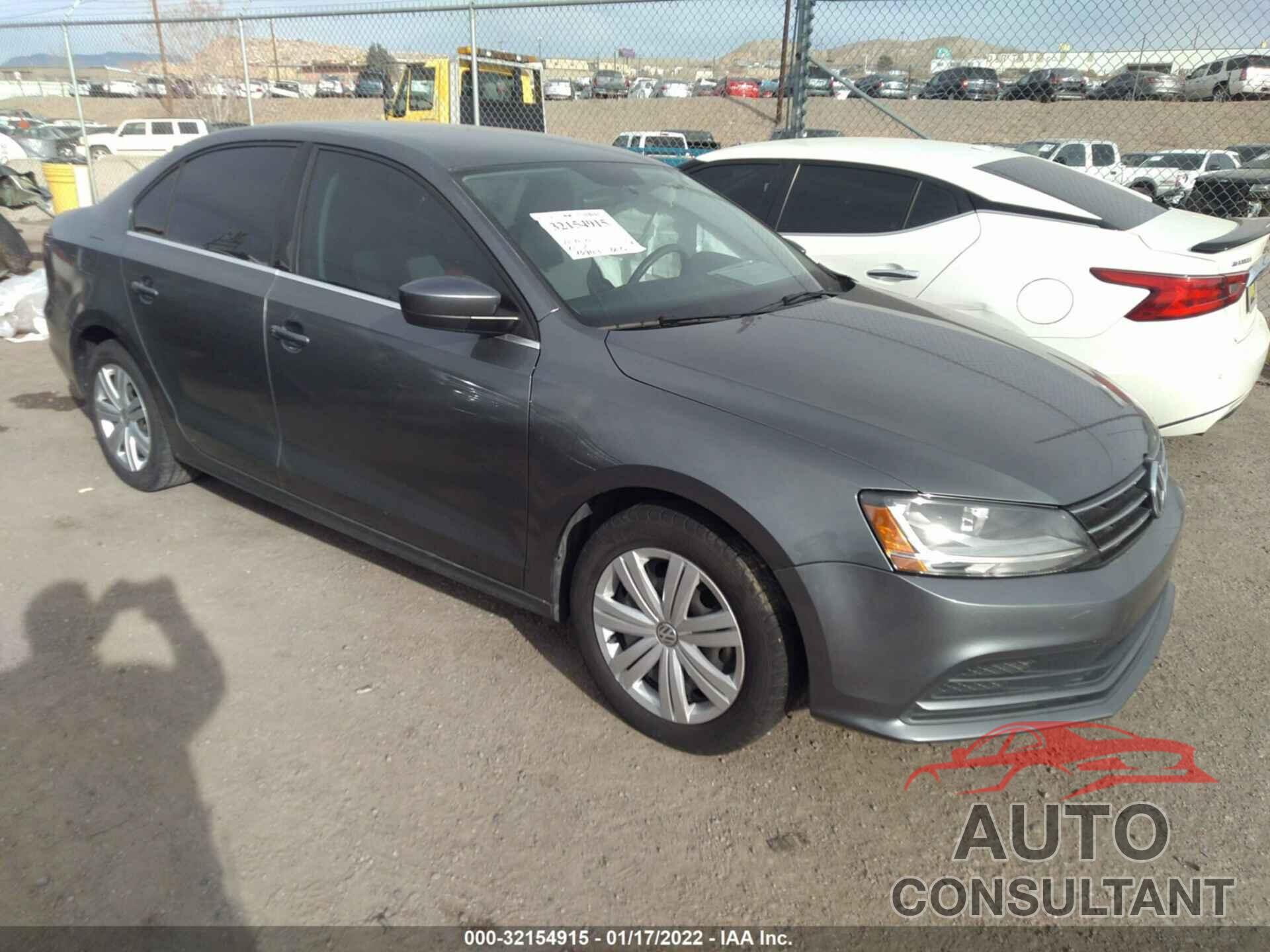 VOLKSWAGEN JETTA 2017 - 3VW2B7AJXHM391845