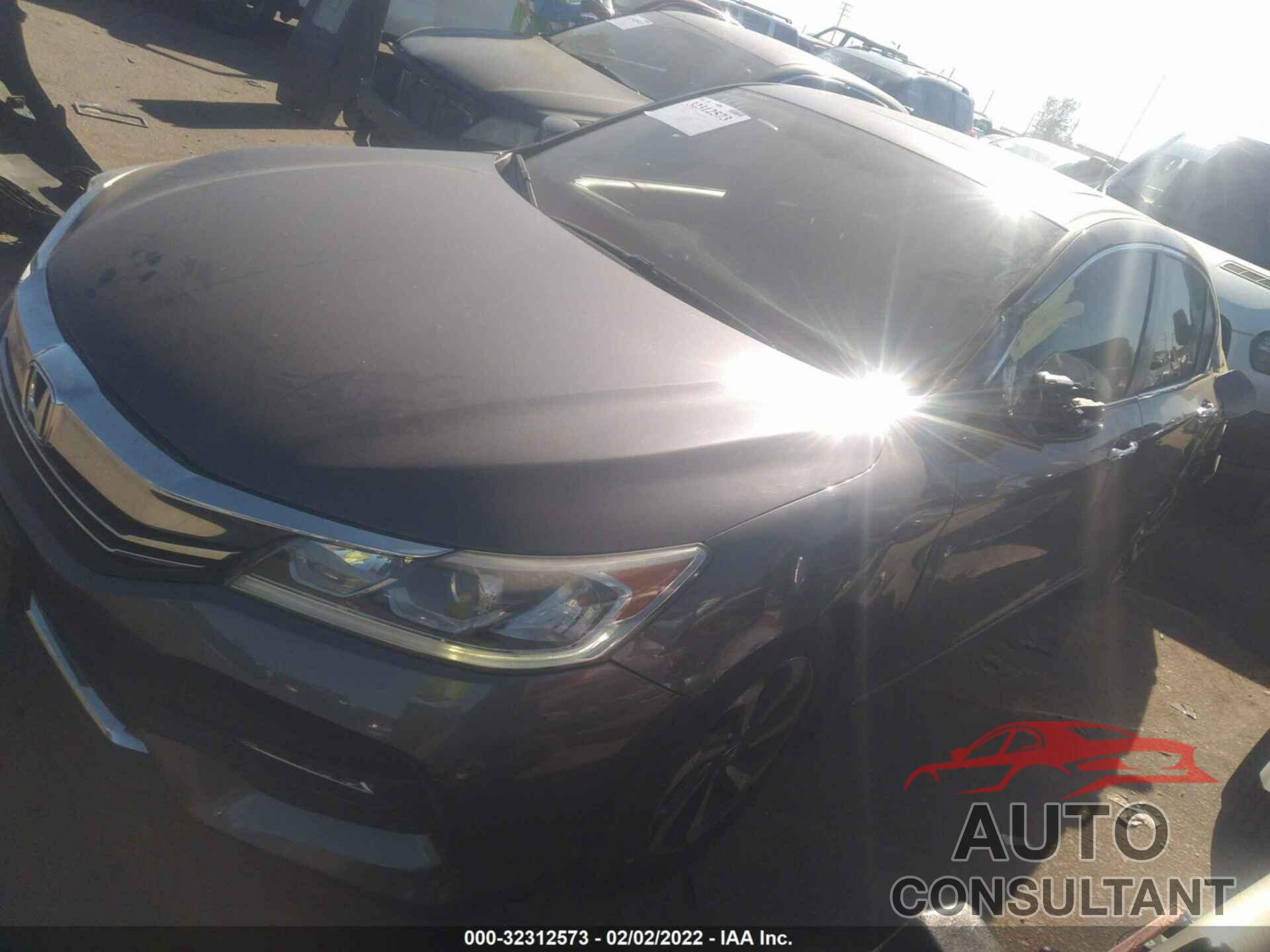 HONDA ACCORD SEDAN 2016 - 1HGCR2F84GA013352