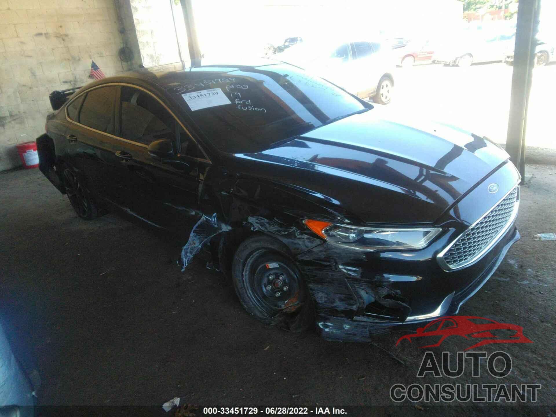 FORD FUSION 2019 - 3FA6P0D96KR186666