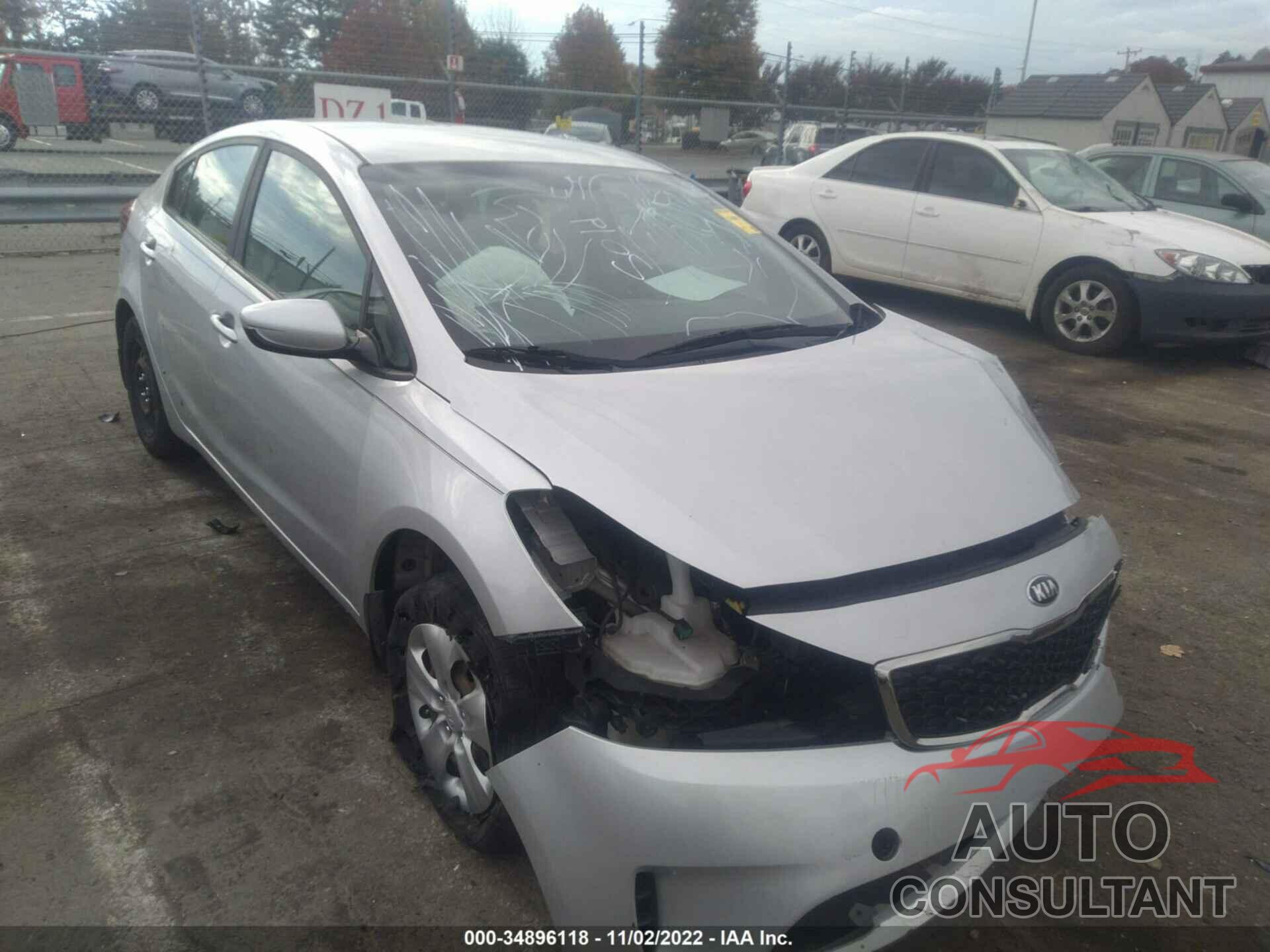 KIA FORTE 2017 - 3KPFK4A74HE059563