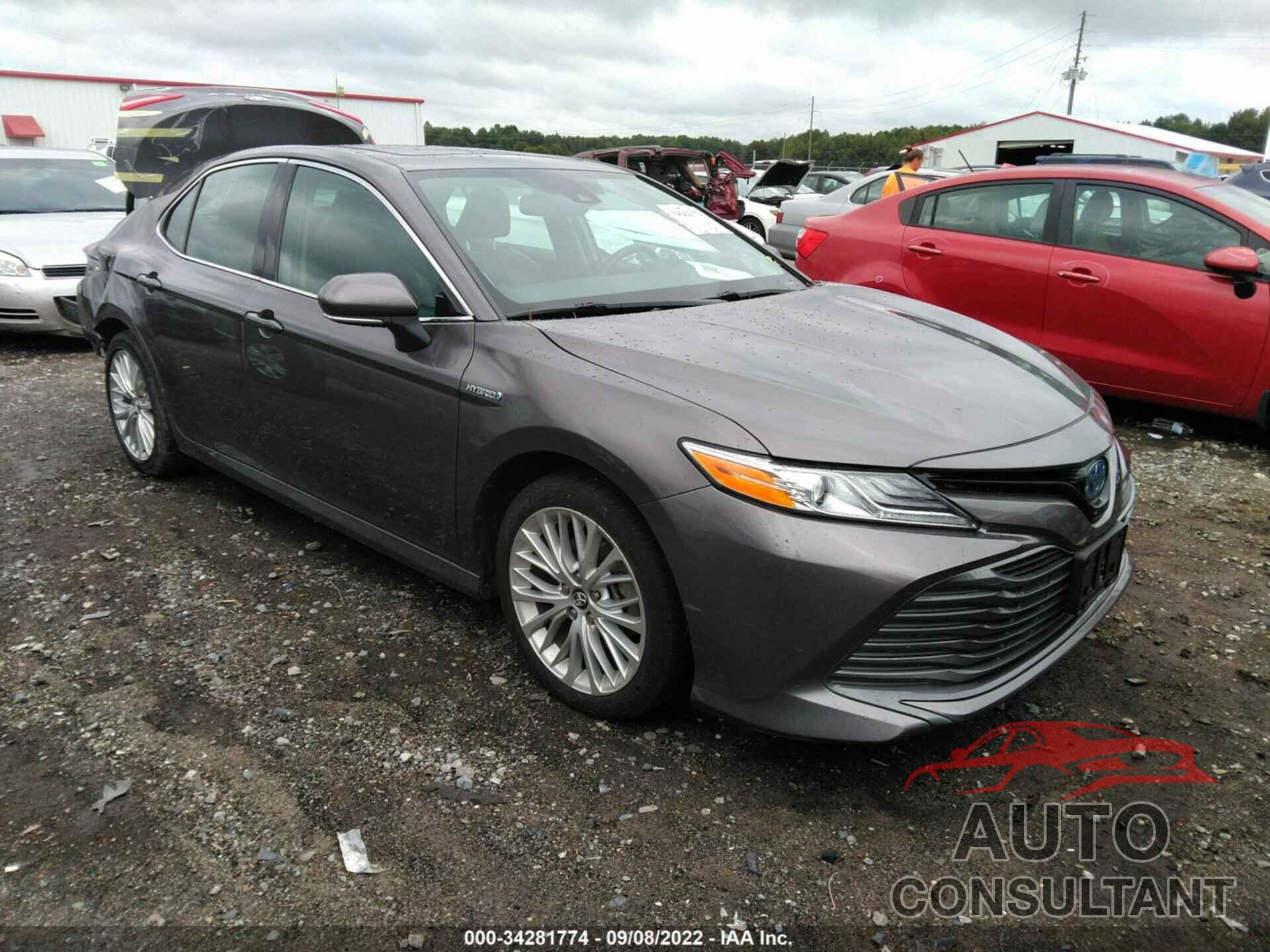 TOYOTA CAMRY 2020 - 4T1F31AK0LU525608