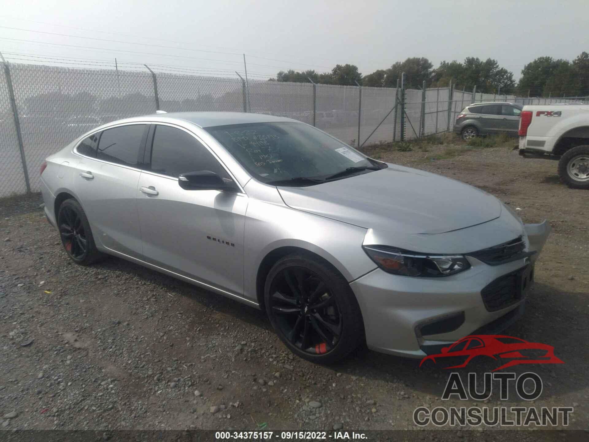 CHEVROLET MALIBU 2018 - 1G1ZD5ST2JF294198