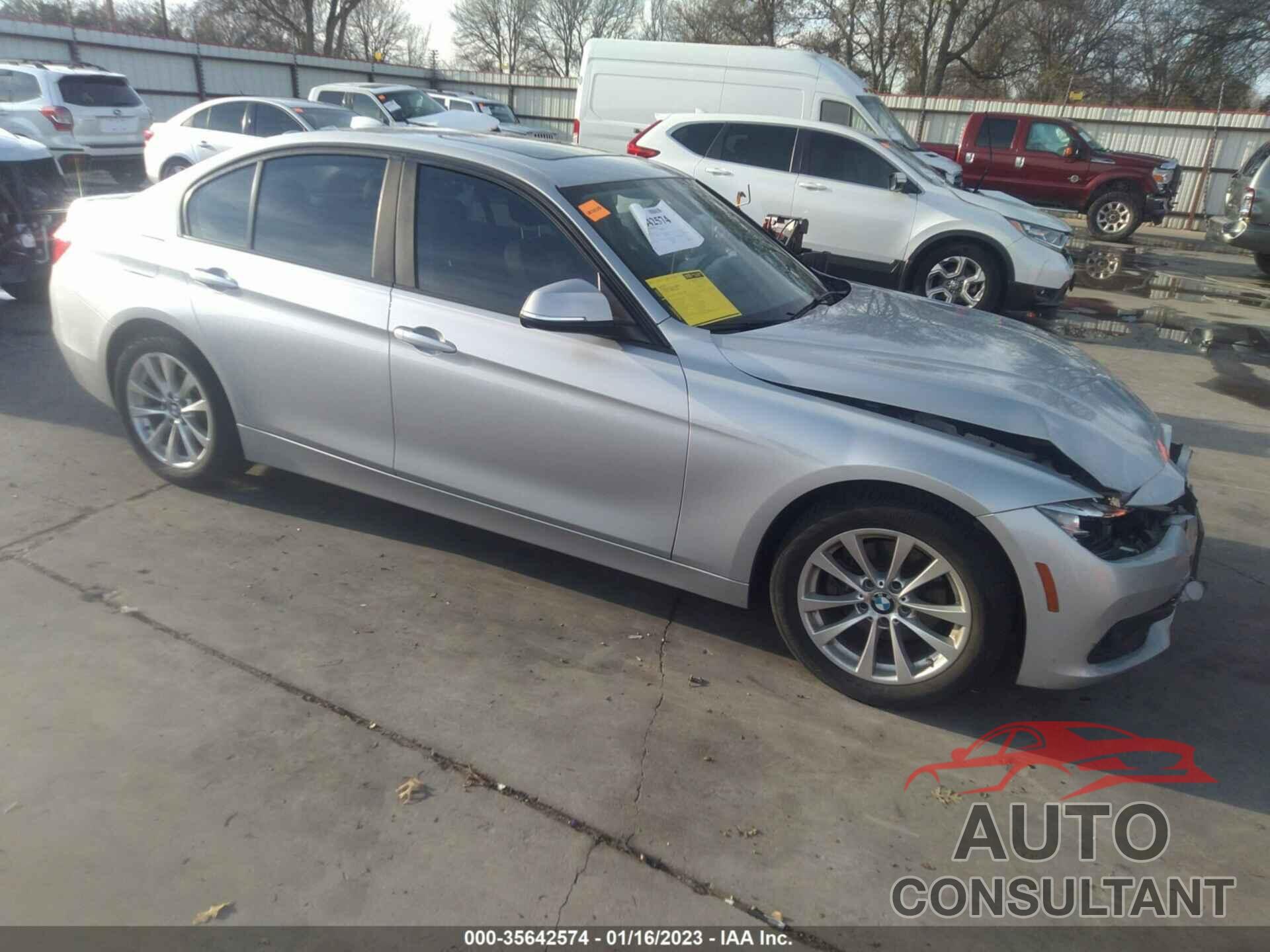 BMW 3 SERIES 2017 - WBA8E1G5XHNU12580