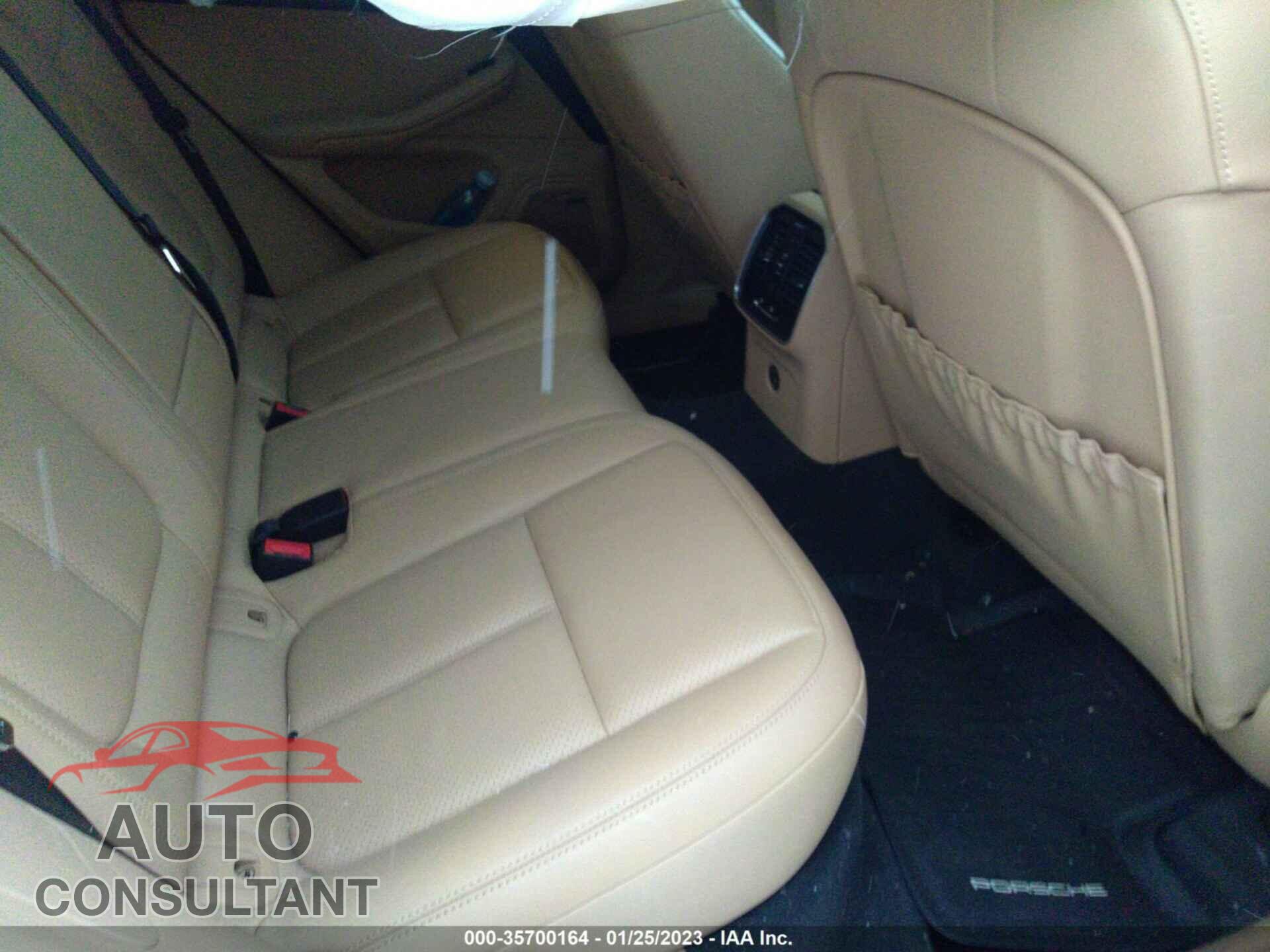 PORSCHE MACAN 2018 - WP1AA2A53JLB24365