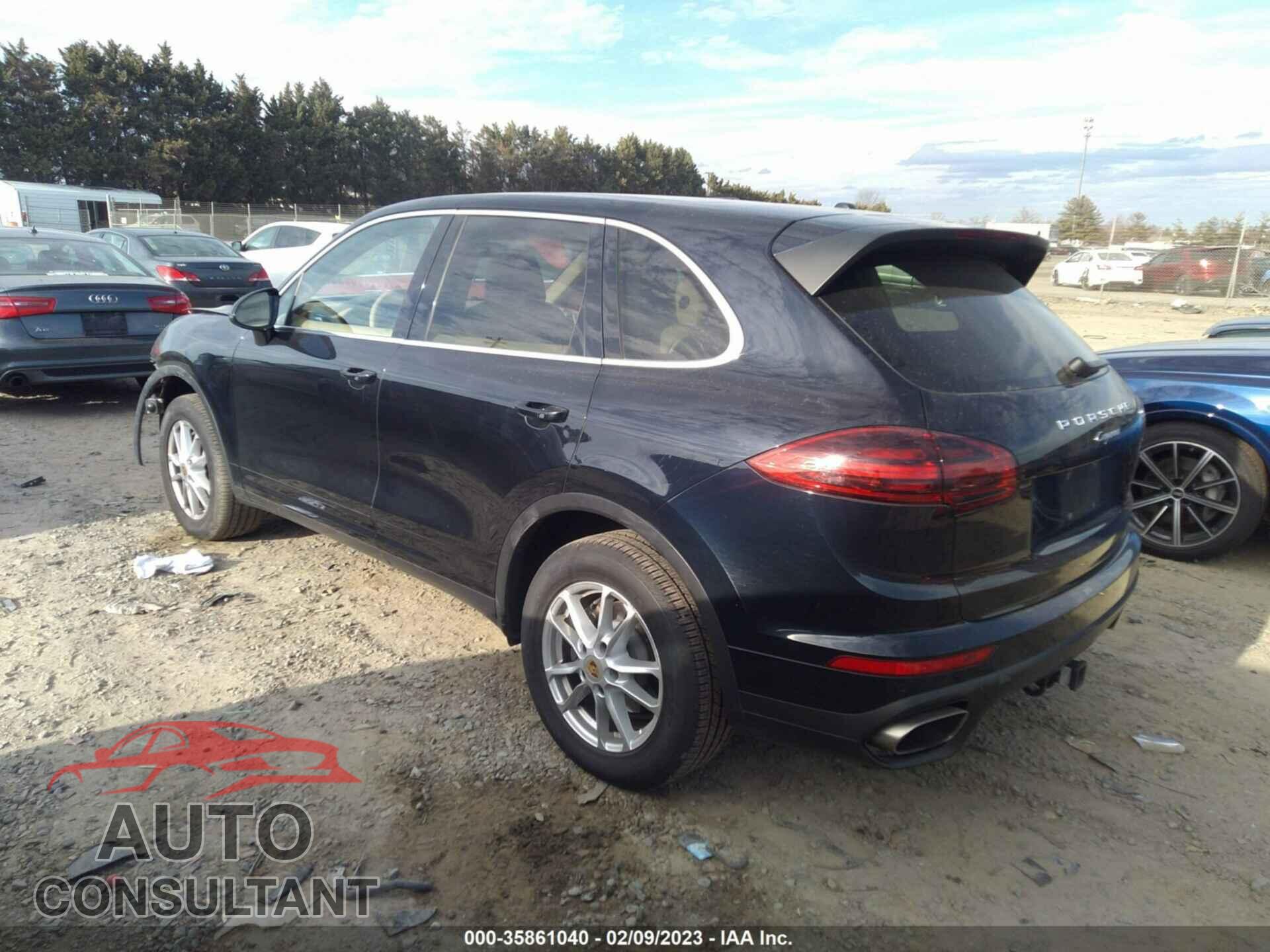 PORSCHE CAYENNE 2016 - WP1AA2A24GKA14610