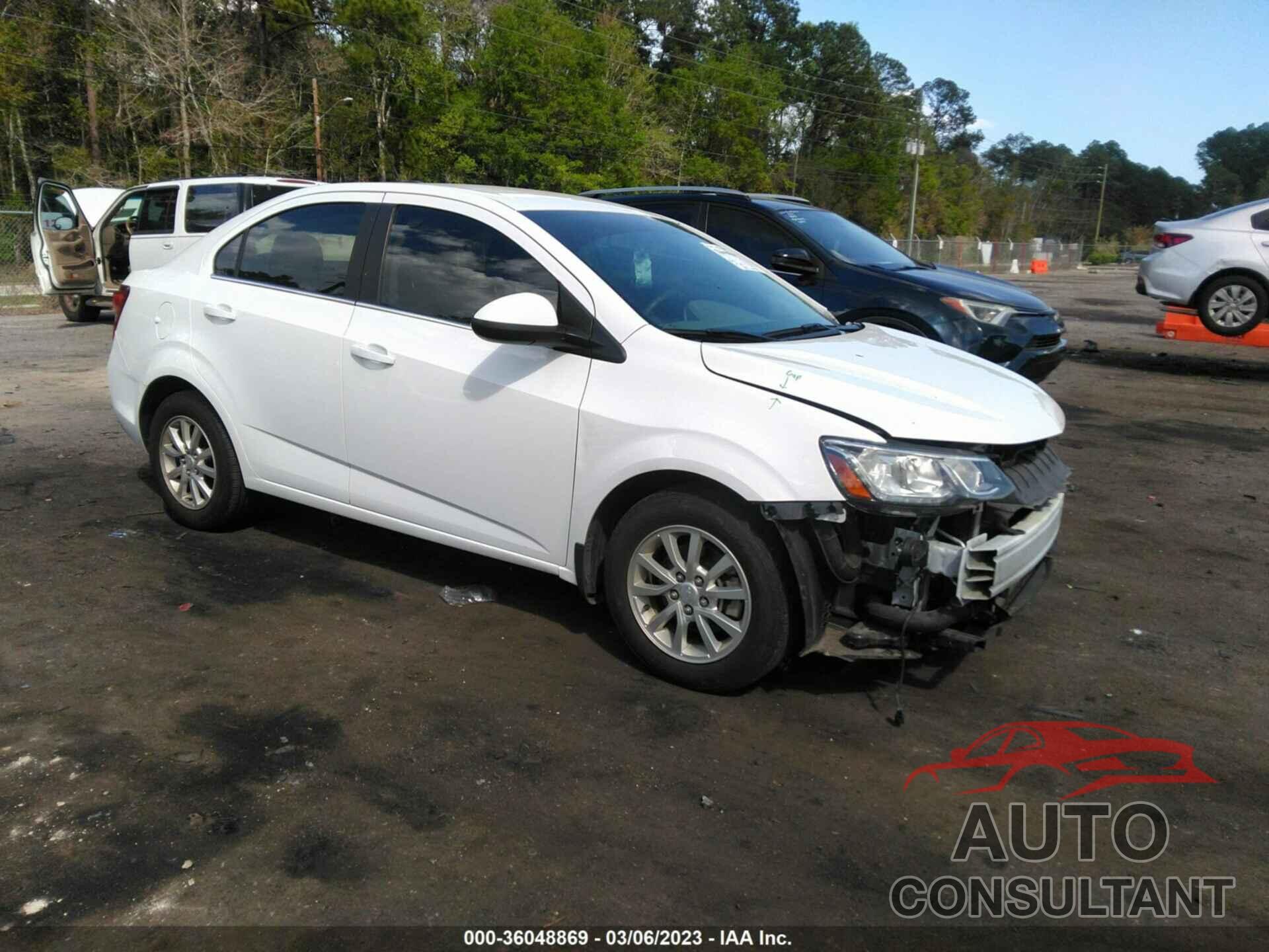 CHEVROLET SONIC 2019 - 1G1JD5SB2K4146134