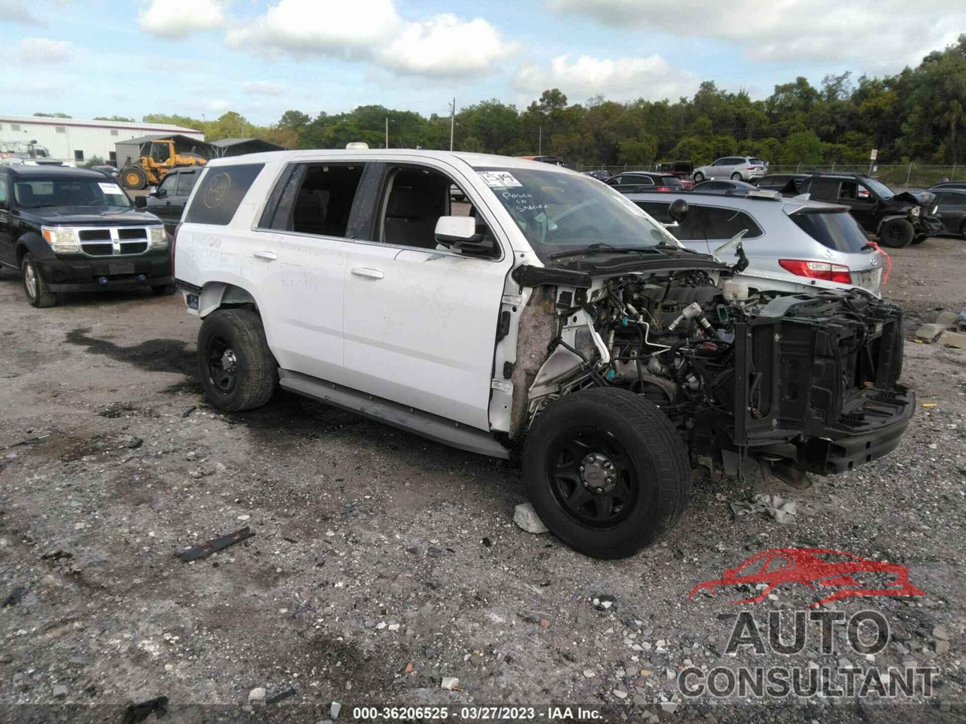 CHEVROLET TAHOE 2015 - 1GNLC2EC8FR304143