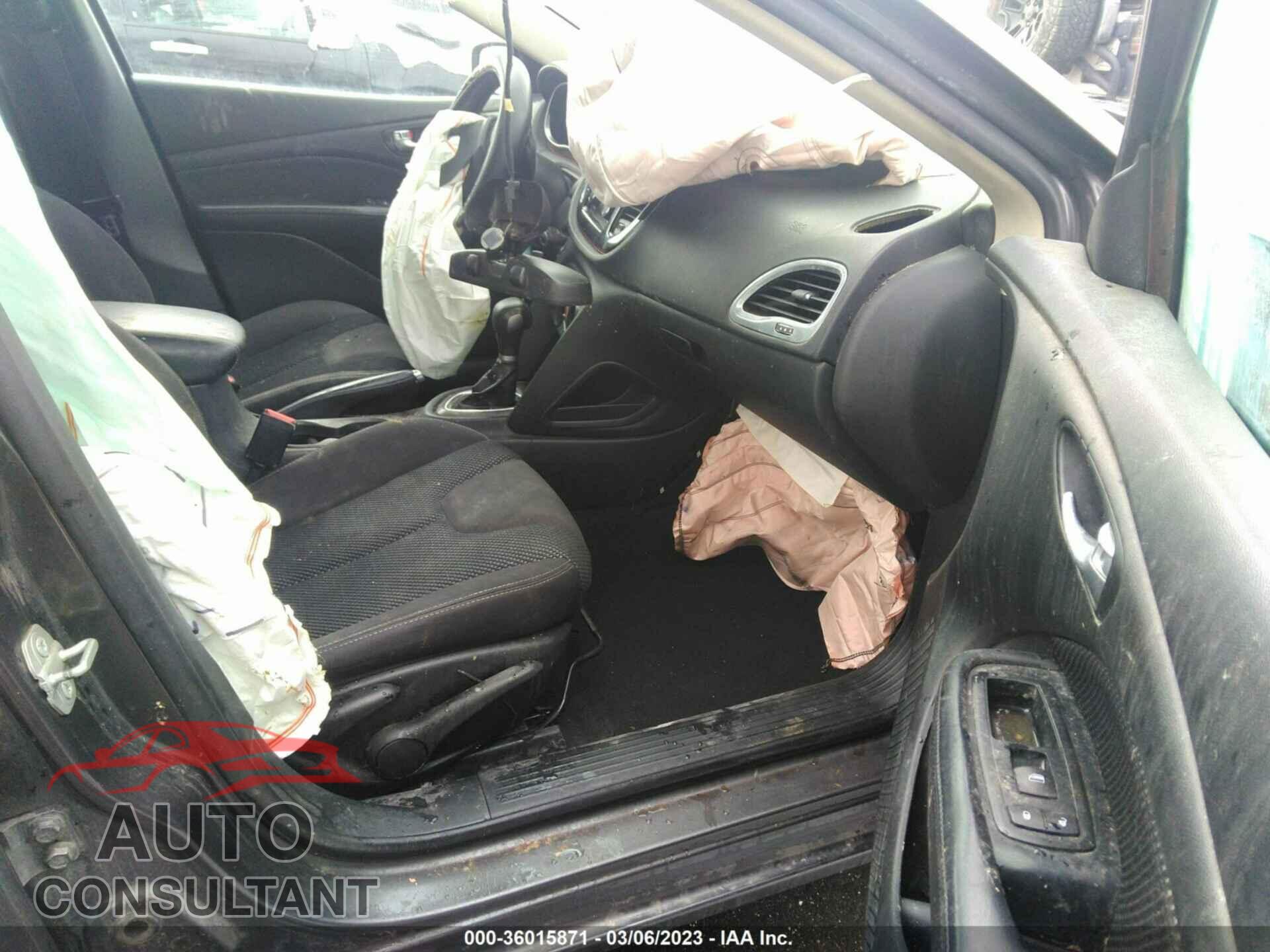 DODGE DART 2015 - 1C3CDFBBXFD320242