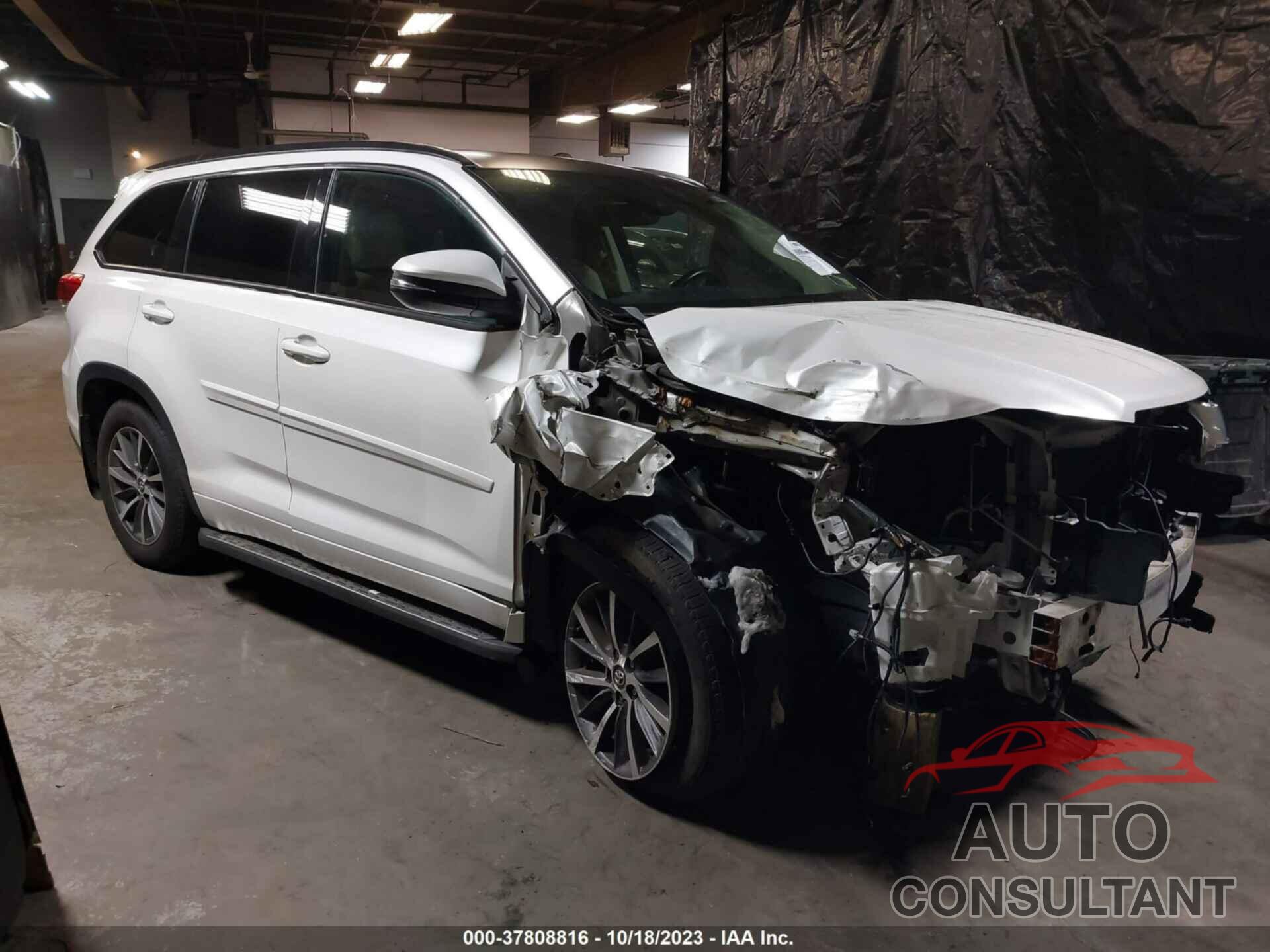 TOYOTA HIGHLANDER 2017 - 5TDJZRFH7HS513332