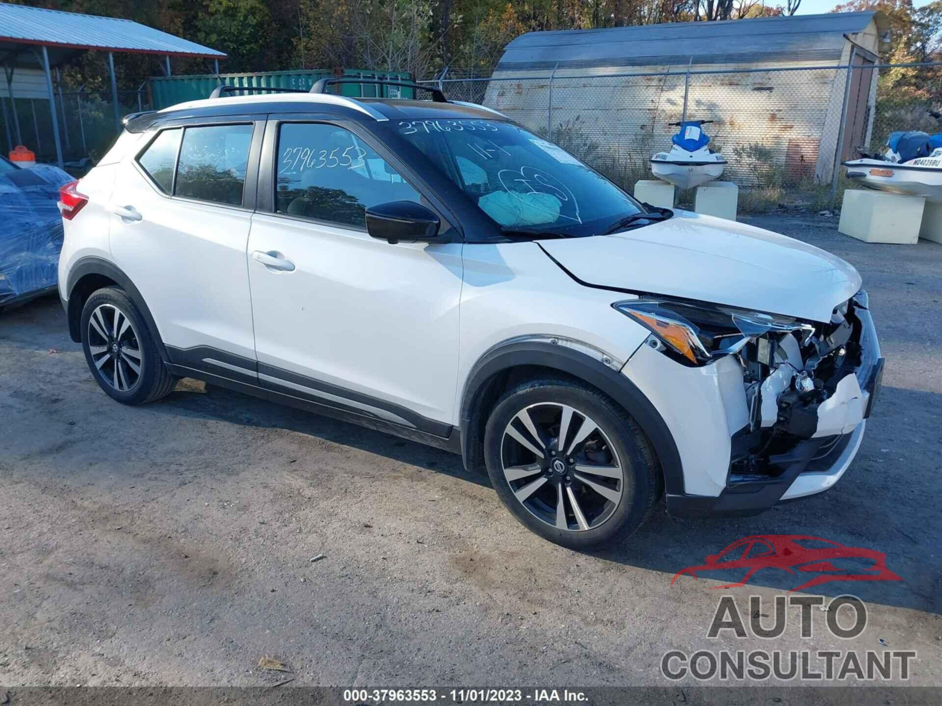 NISSAN KICKS 2020 - 3N1CP5DV8LL489432