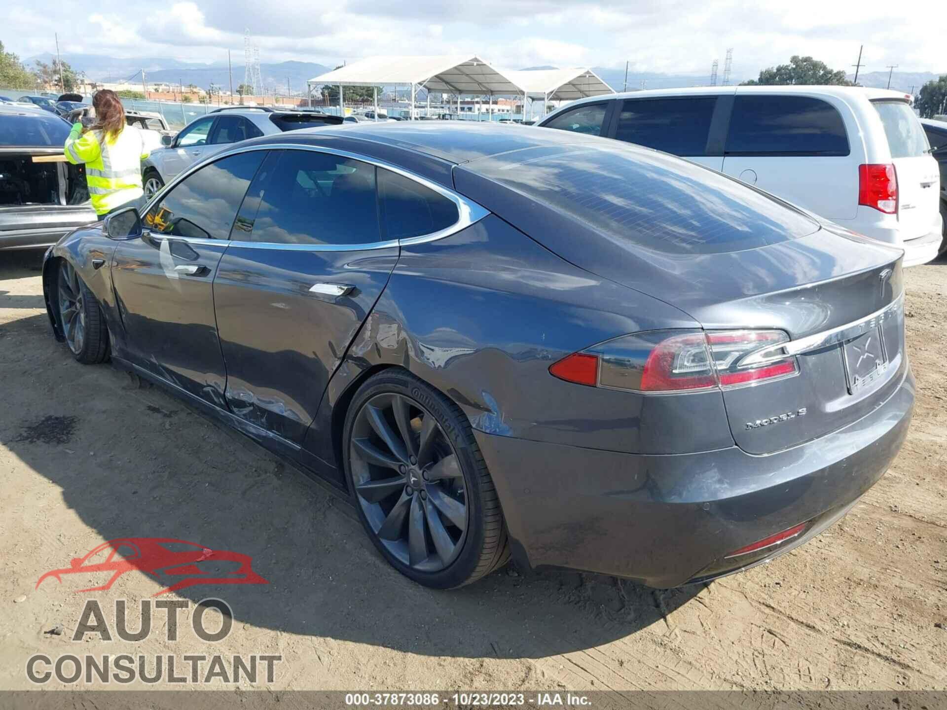 TESLA MODEL S 2016 - 5YJSA1E13GF177196