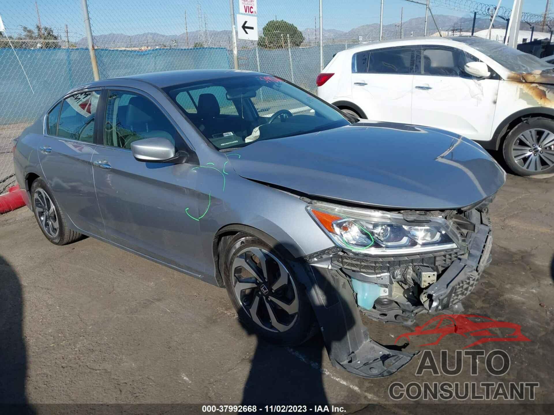 HONDA ACCORD 2017 - 1HGCR2F38HA034288