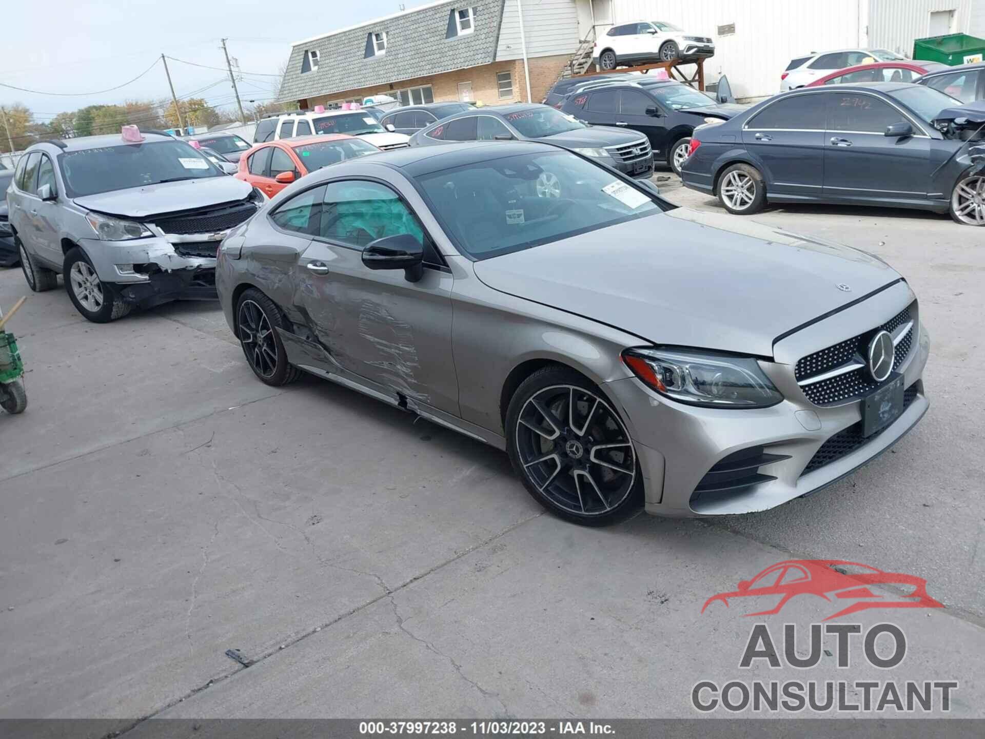 MERCEDES-BENZ C 300 2019 - WDDWJ8EB1KF772612