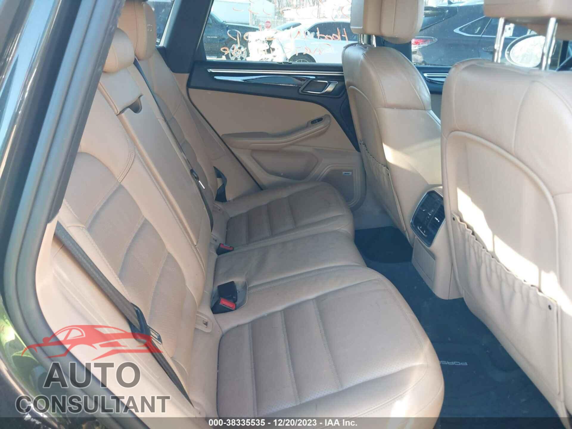PORSCHE MACAN 2017 - WP1AG2A54HLB51521