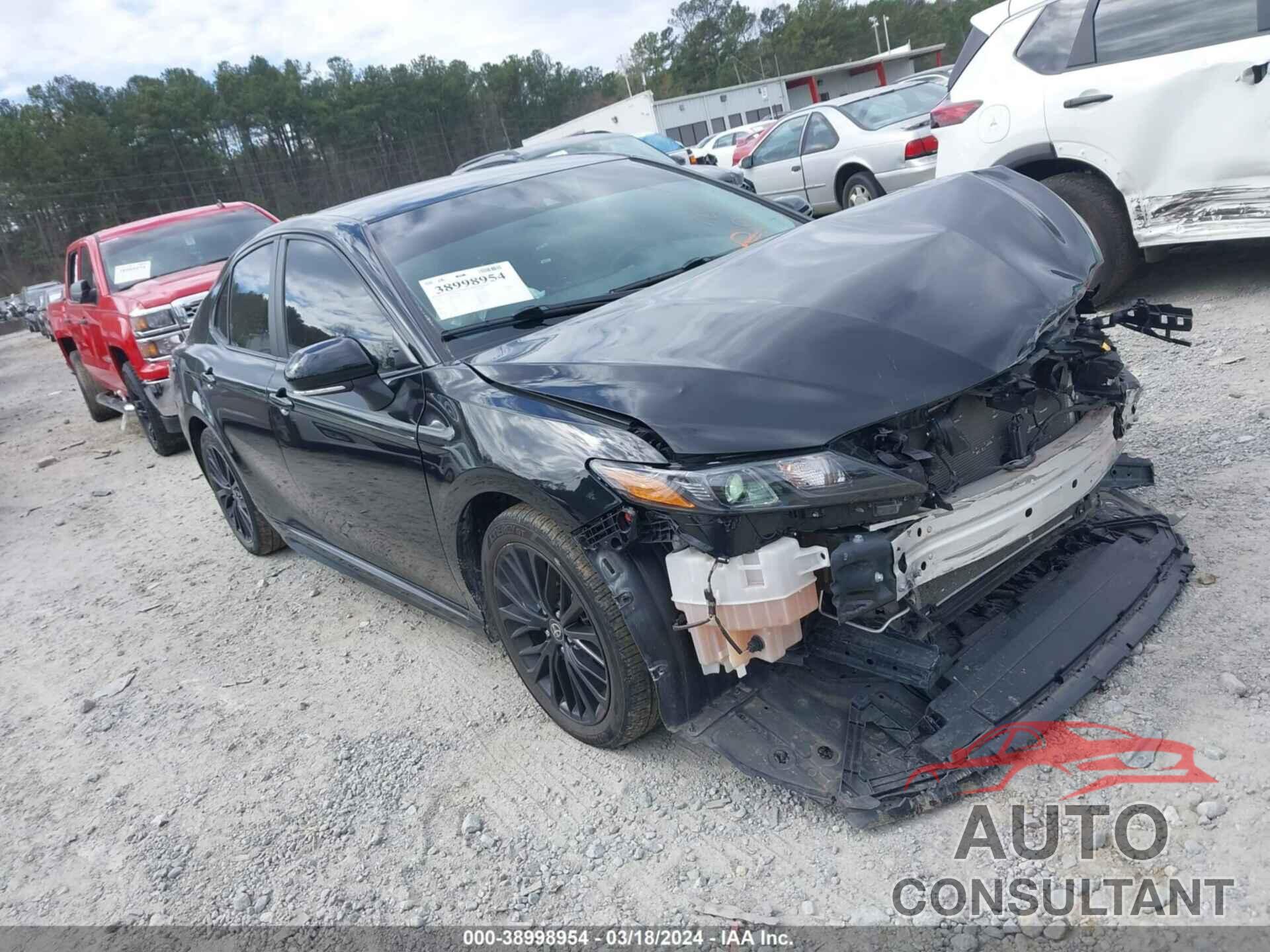 TOYOTA CAMRY 2021 - 4T1T11AK8MU455804