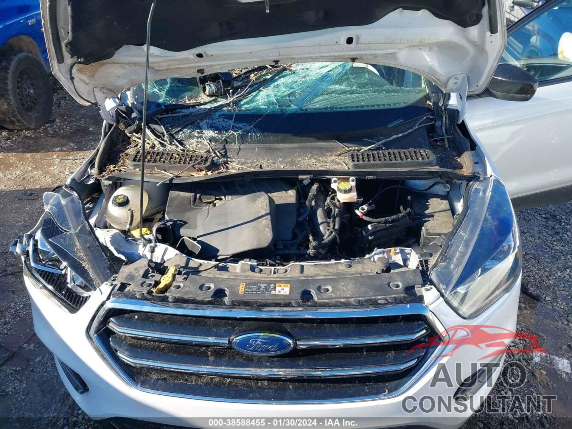 FORD ESCAPE 2018 - 1FMCU9HD4JUD54834