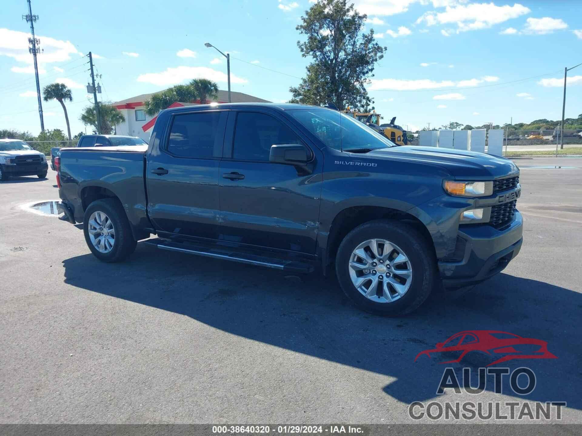 CHEVROLET SILVERADO 1500 2021 - 1GCPWBEK9MZ295202