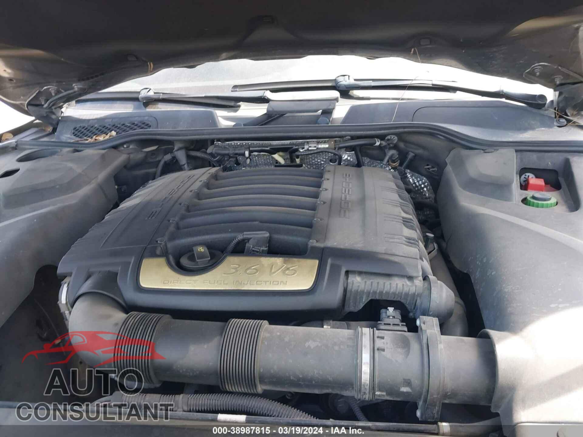PORSCHE CAYENNE 2016 - WP1AA2A22GLA05561