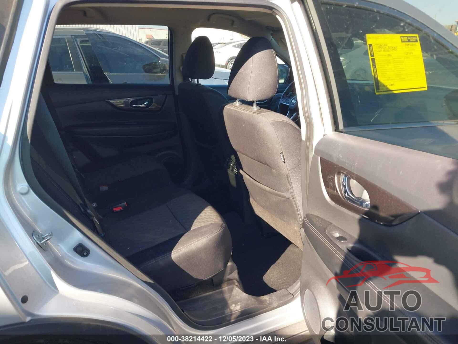 NISSAN ROGUE 2019 - 5N1AT2MT6KC781017