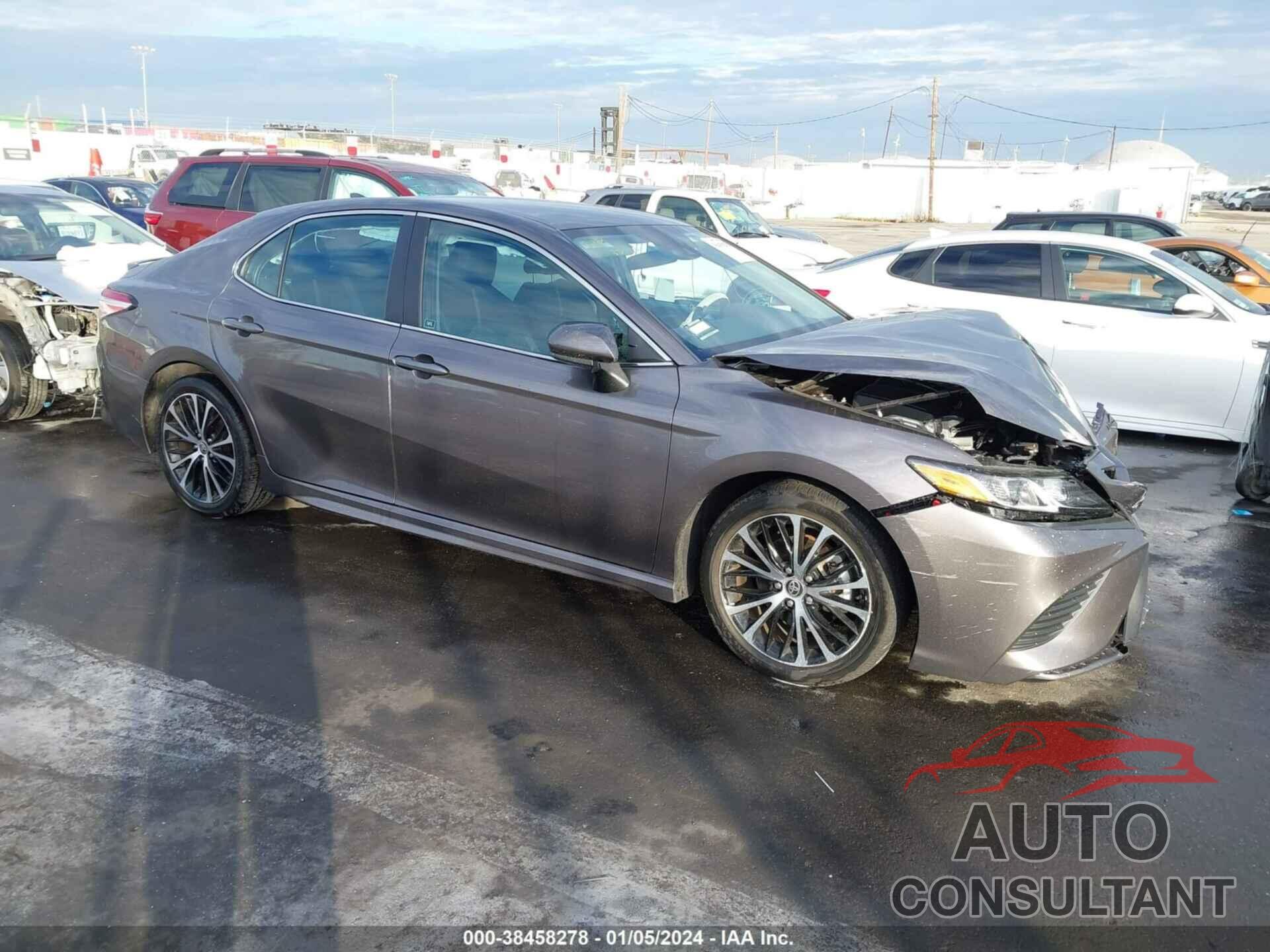 TOYOTA CAMRY 2020 - 4T1G11AK9LU367781