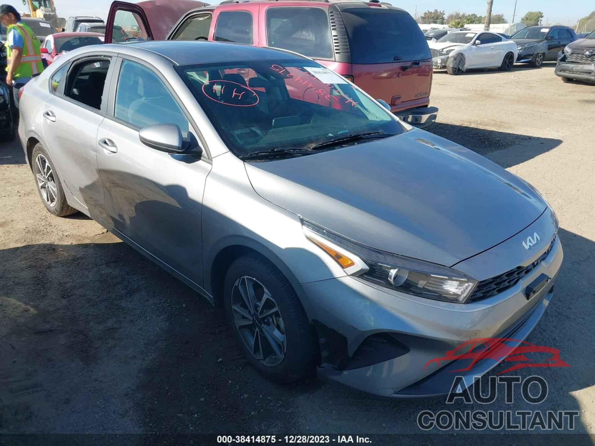 KIA FORTE 2023 - 3KPF24AD0PE596001