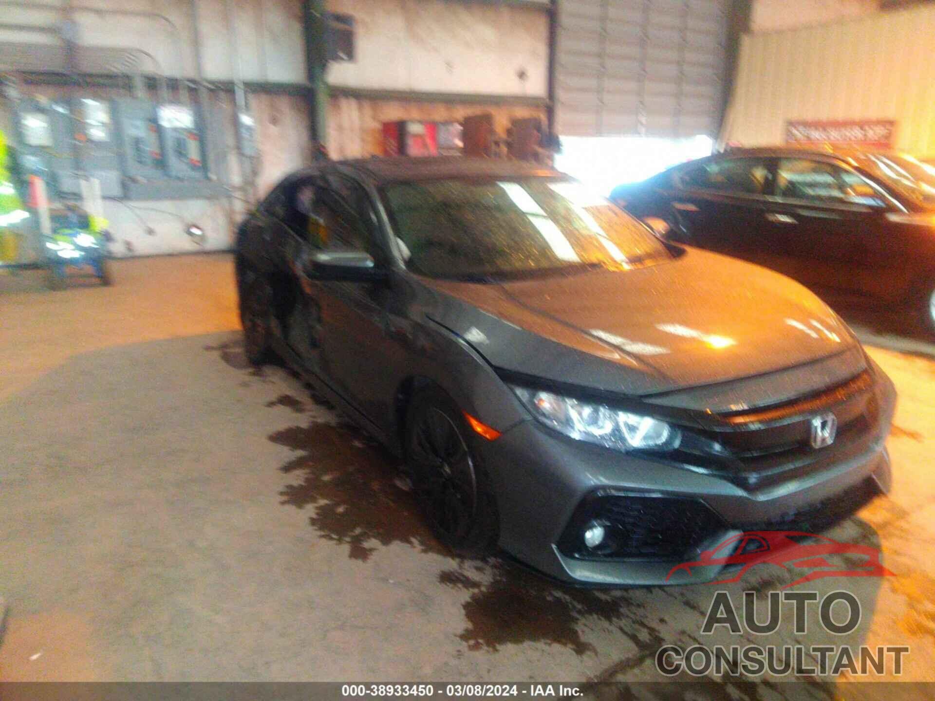 HONDA CIVIC 2018 - SHHFK7H54JU234818