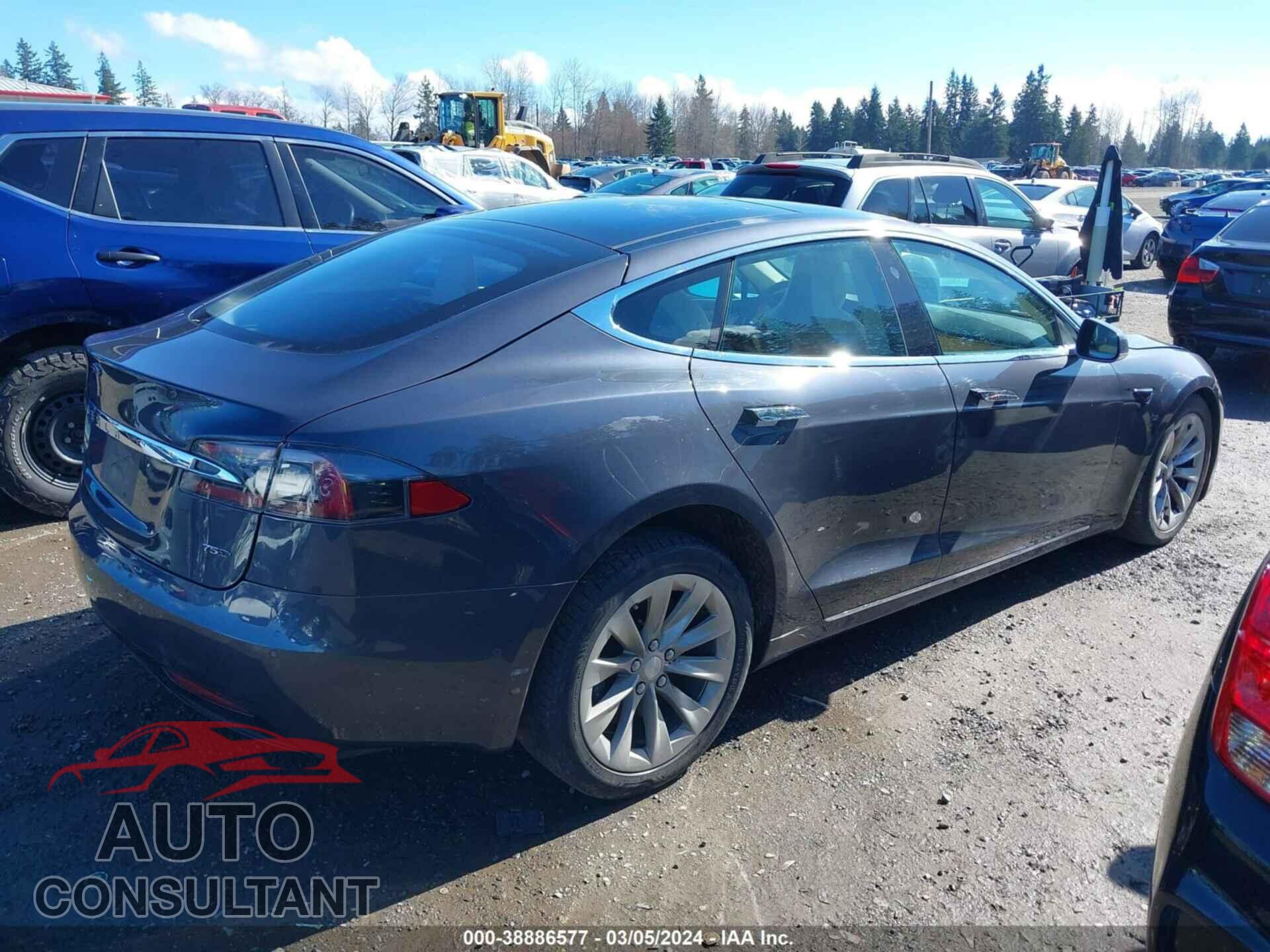 TESLA MODEL S 2018 - 5YJSA1E20JF277708