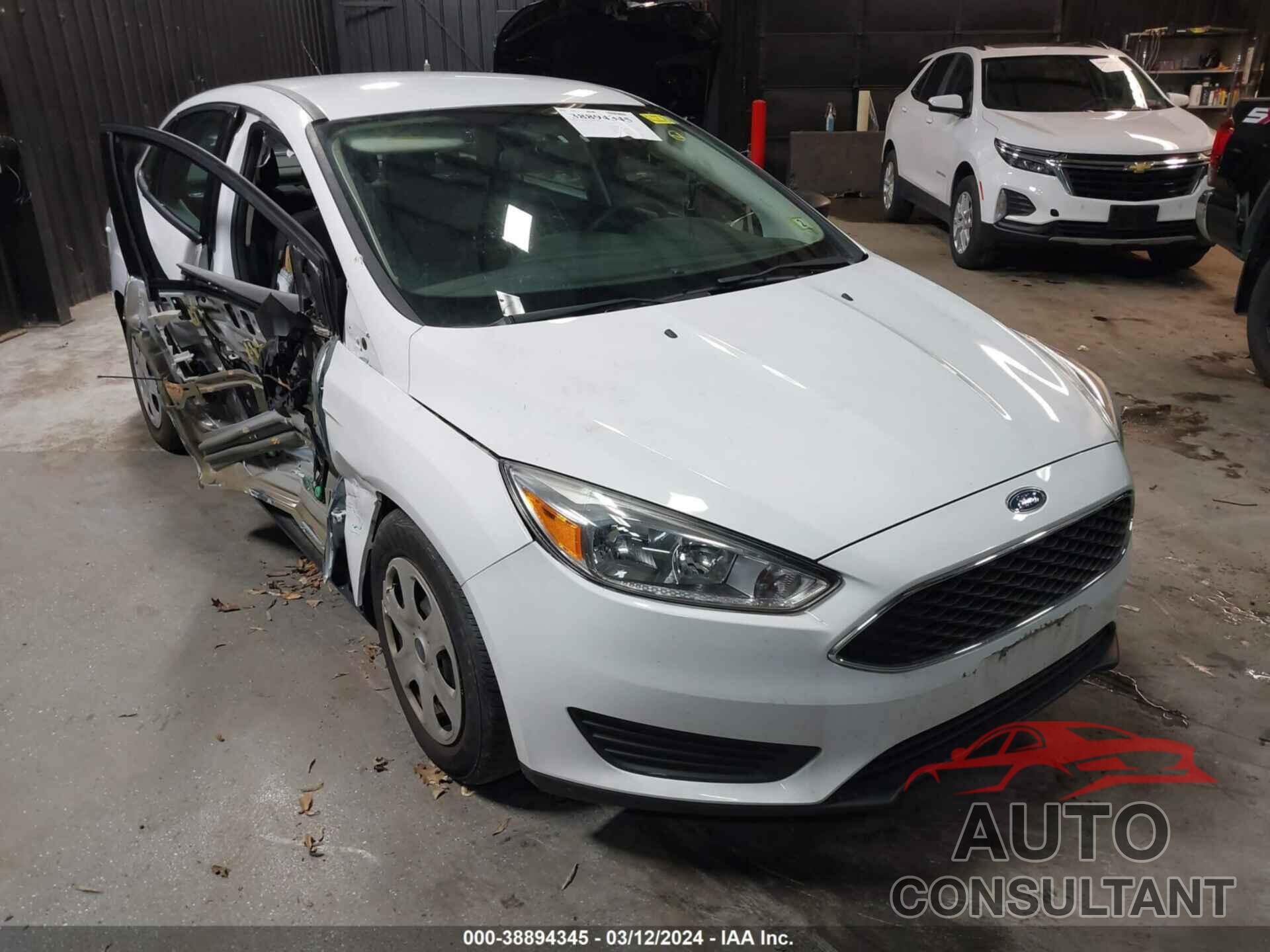 FORD FOCUS 2017 - 1FADP3E2XHL335260