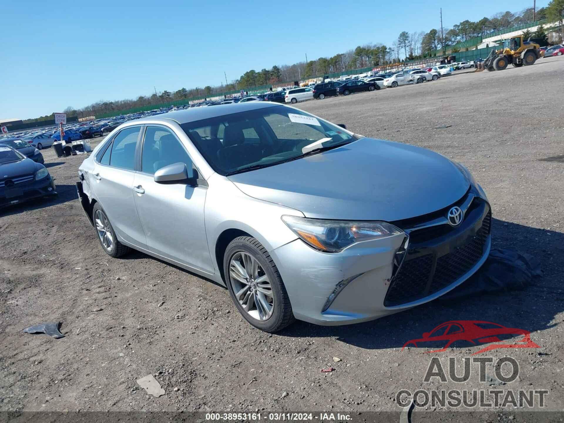 TOYOTA CAMRY 2016 - 4T1BF1FK2GU193112