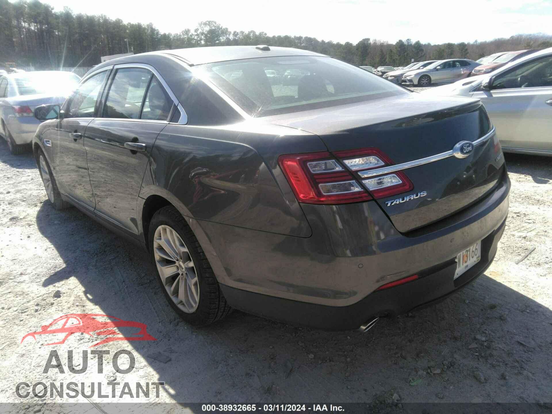 FORD TAURUS 2019 - 1FAHP2F87KG107490