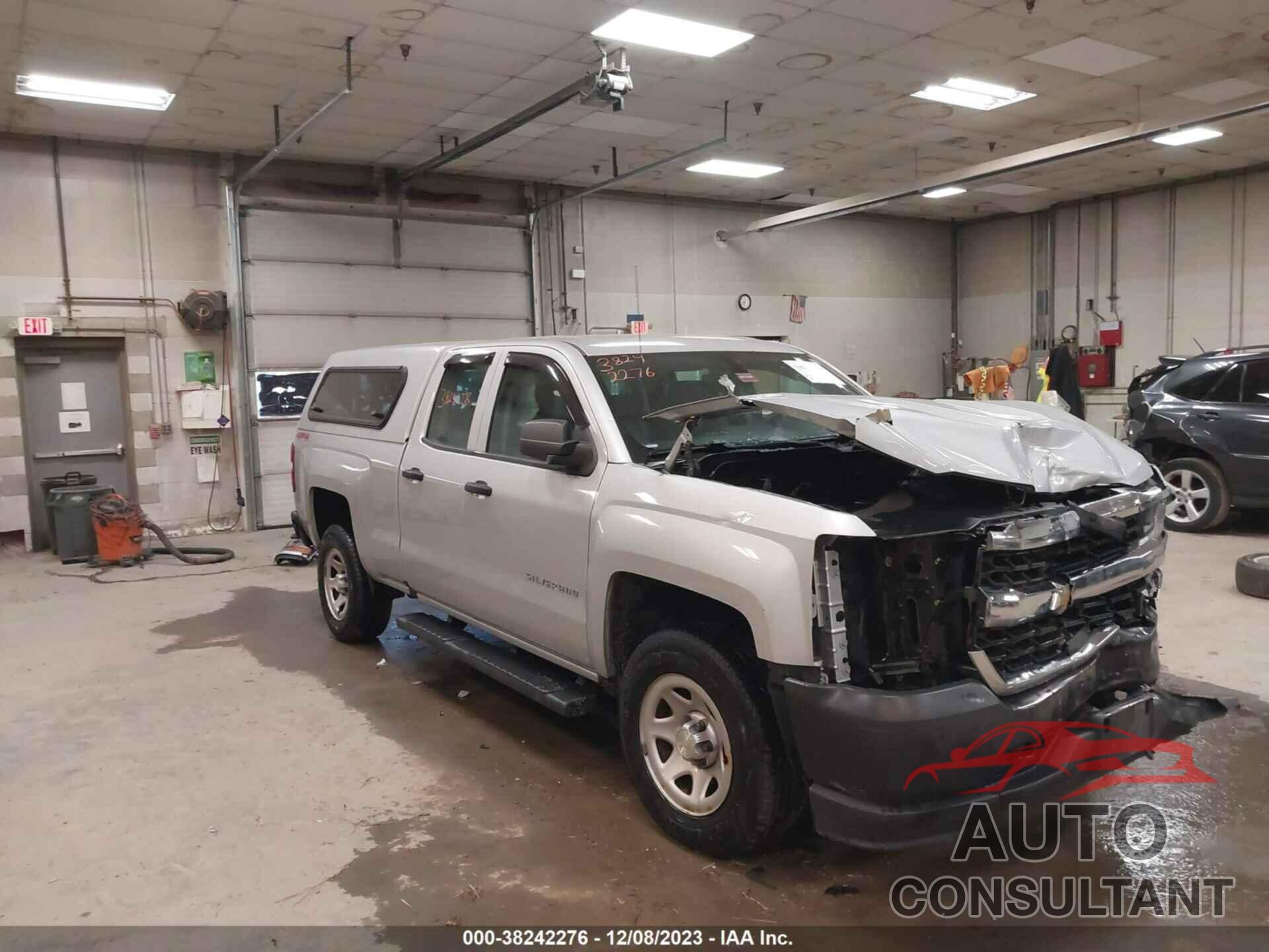 CHEVROLET SILVERADO 1500 2016 - 1GCVKNEH1GZ207479