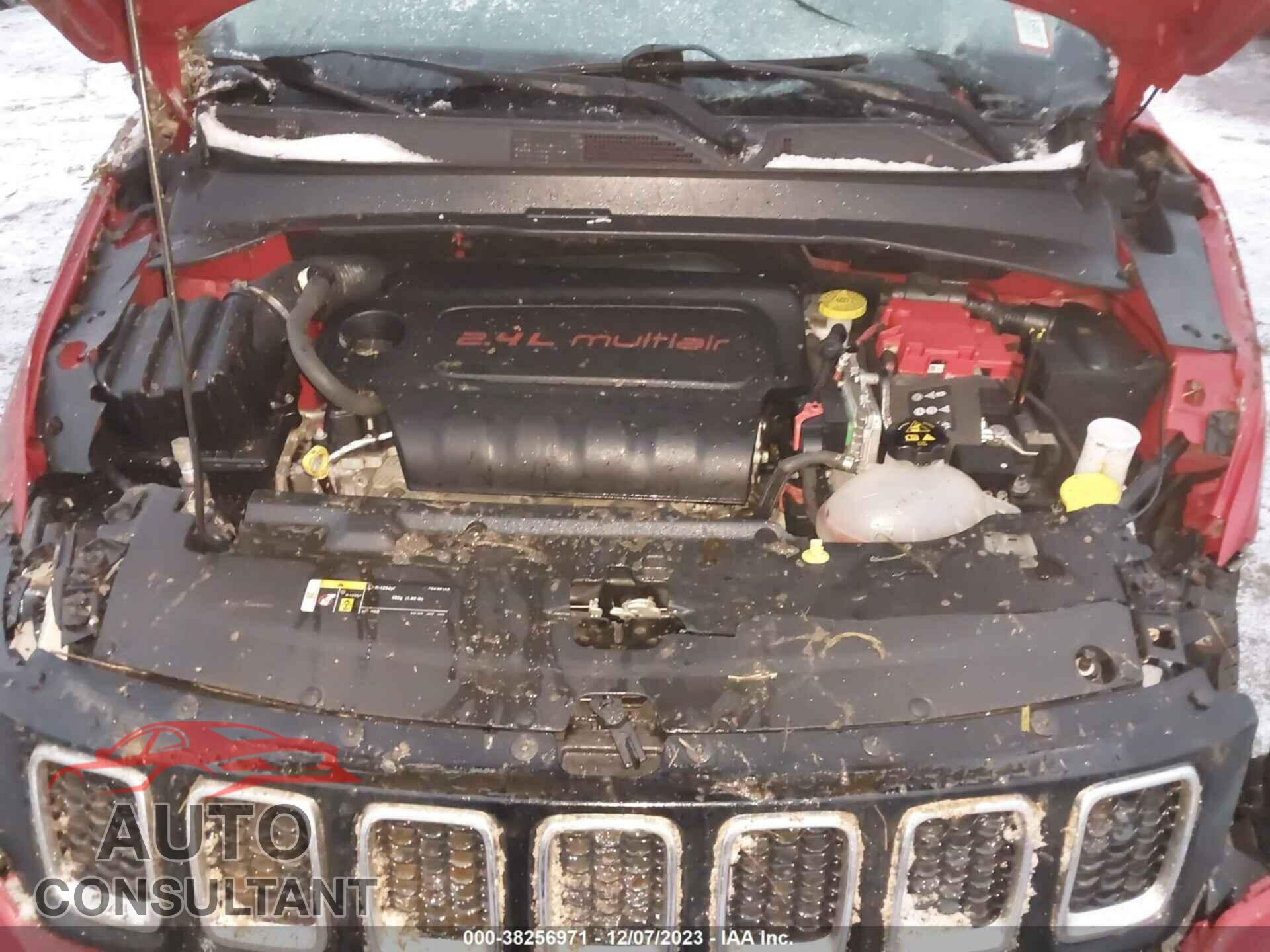 JEEP COMPASS 2020 - 3C4NJDBB8LT112173
