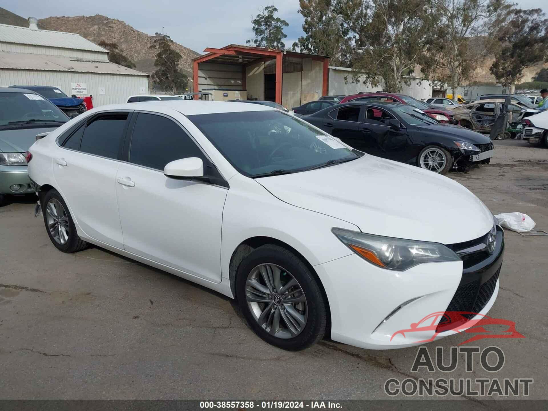 TOYOTA CAMRY 2016 - 4T1BF1FK4GU156563